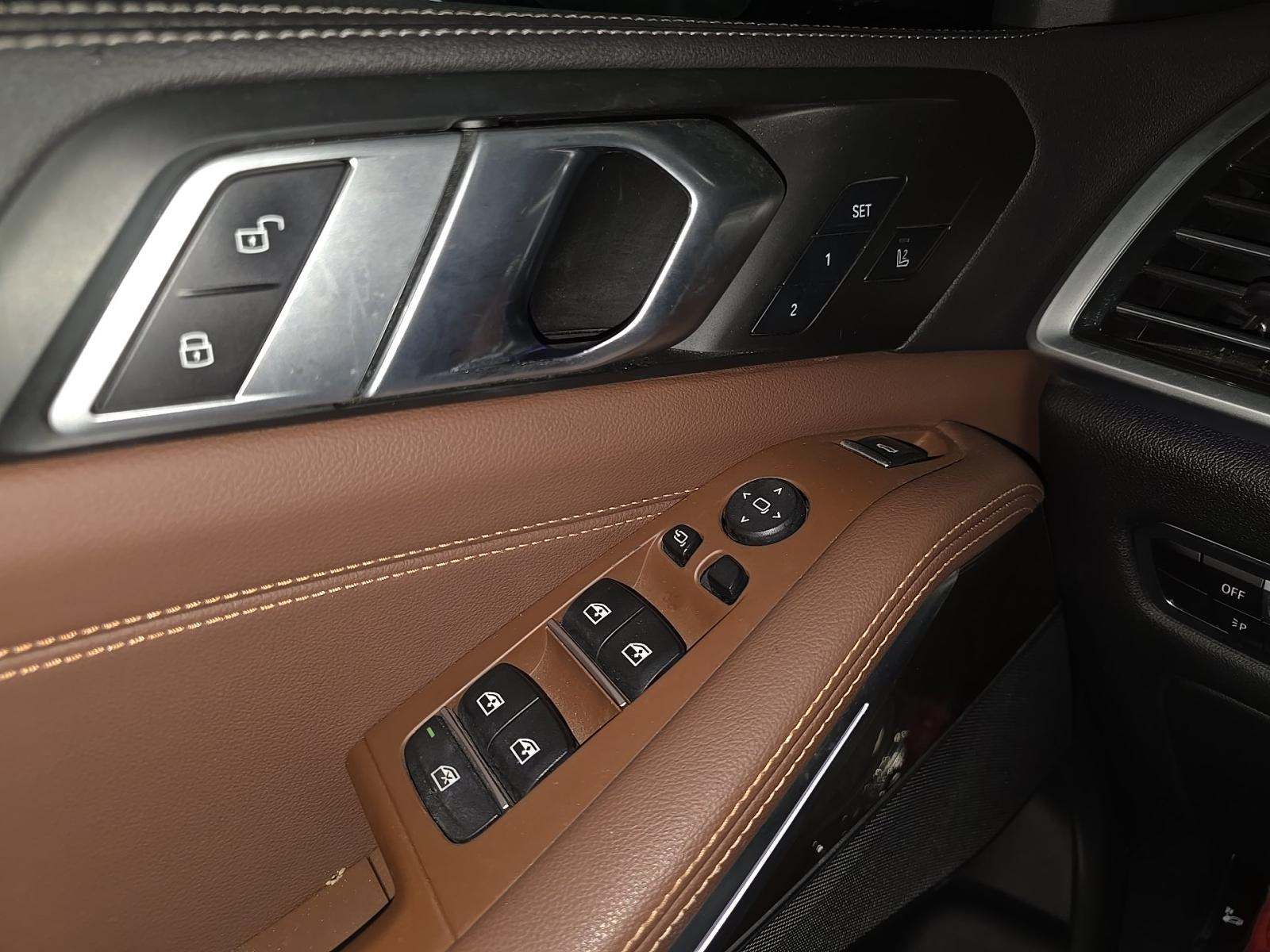 2022 BMW X5 xDrive40i AWD