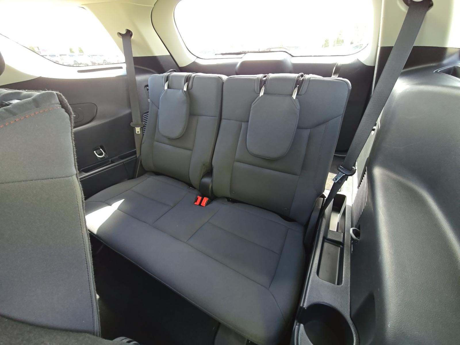 FORD EXPLORER - 10
