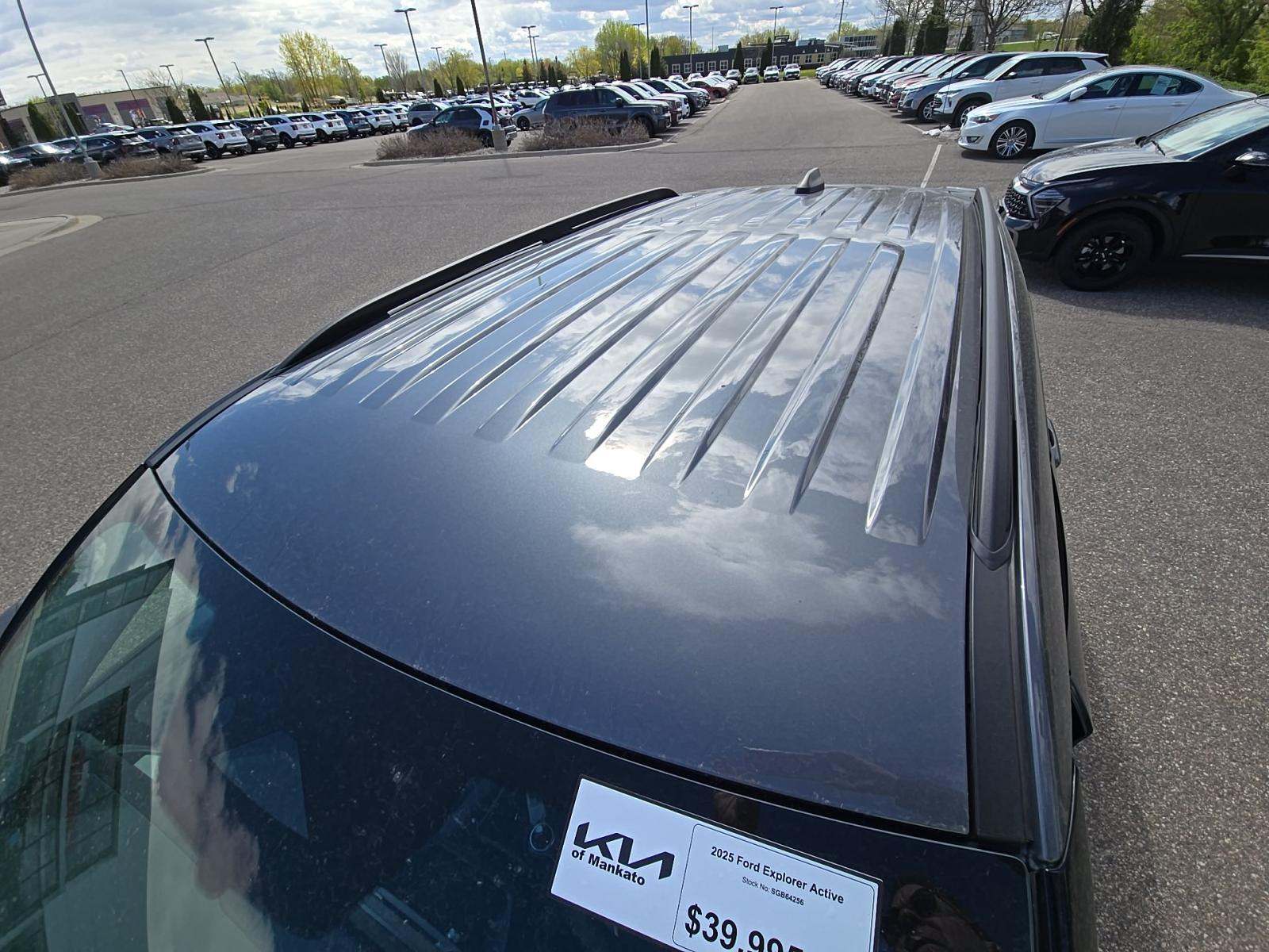 FORD EXPLORER - 8