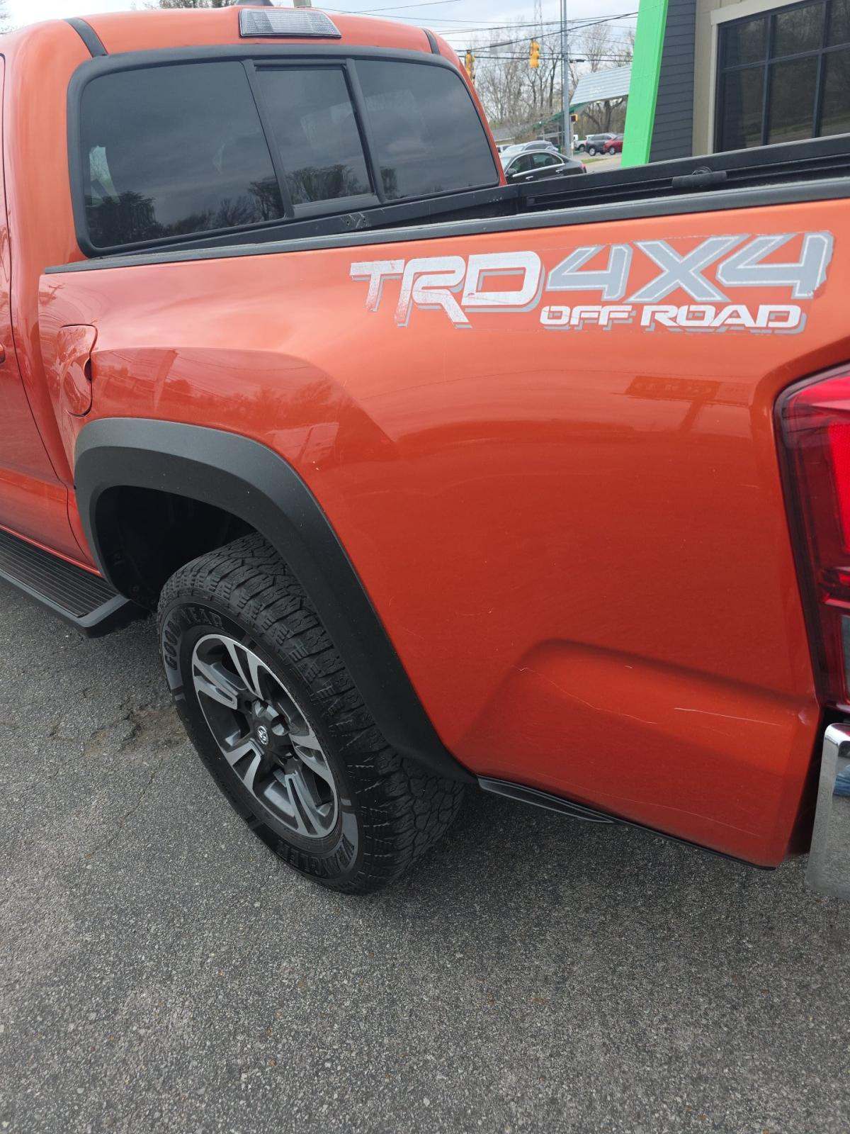 2017 Toyota Tacoma TRD Off-Road AWD