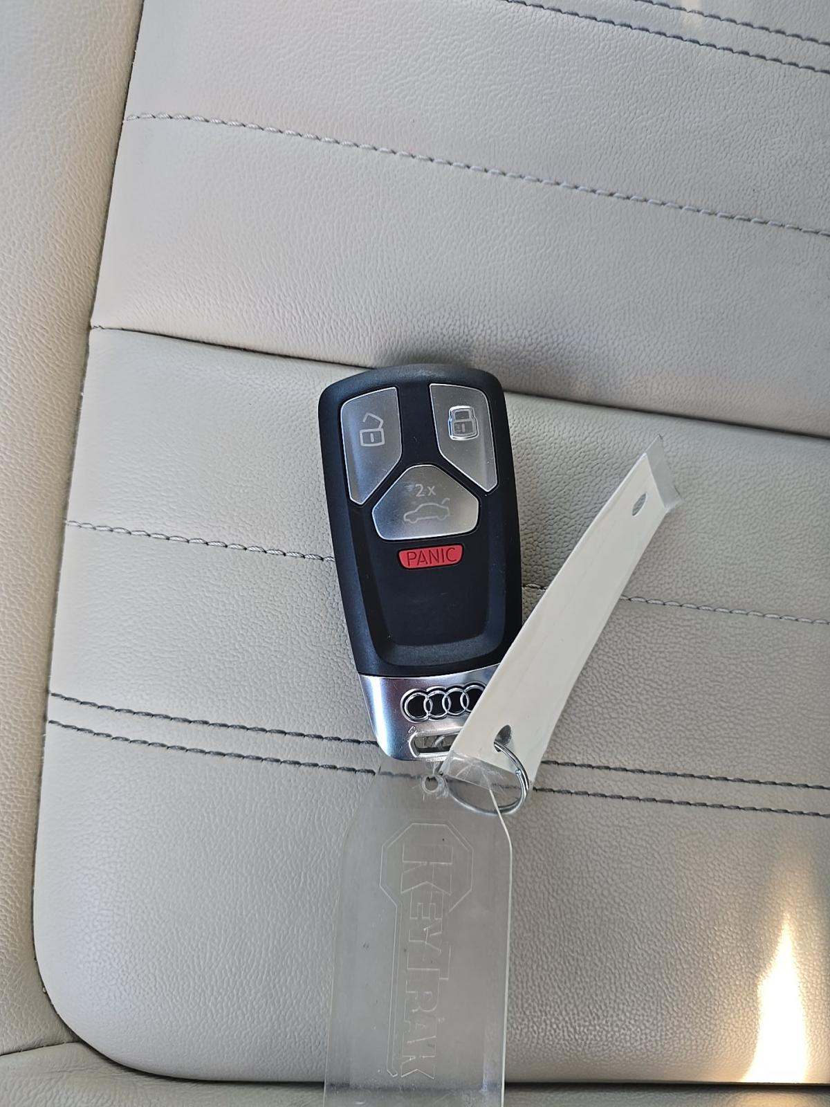 2023 Audi Q5 S line Premium Plus AWD