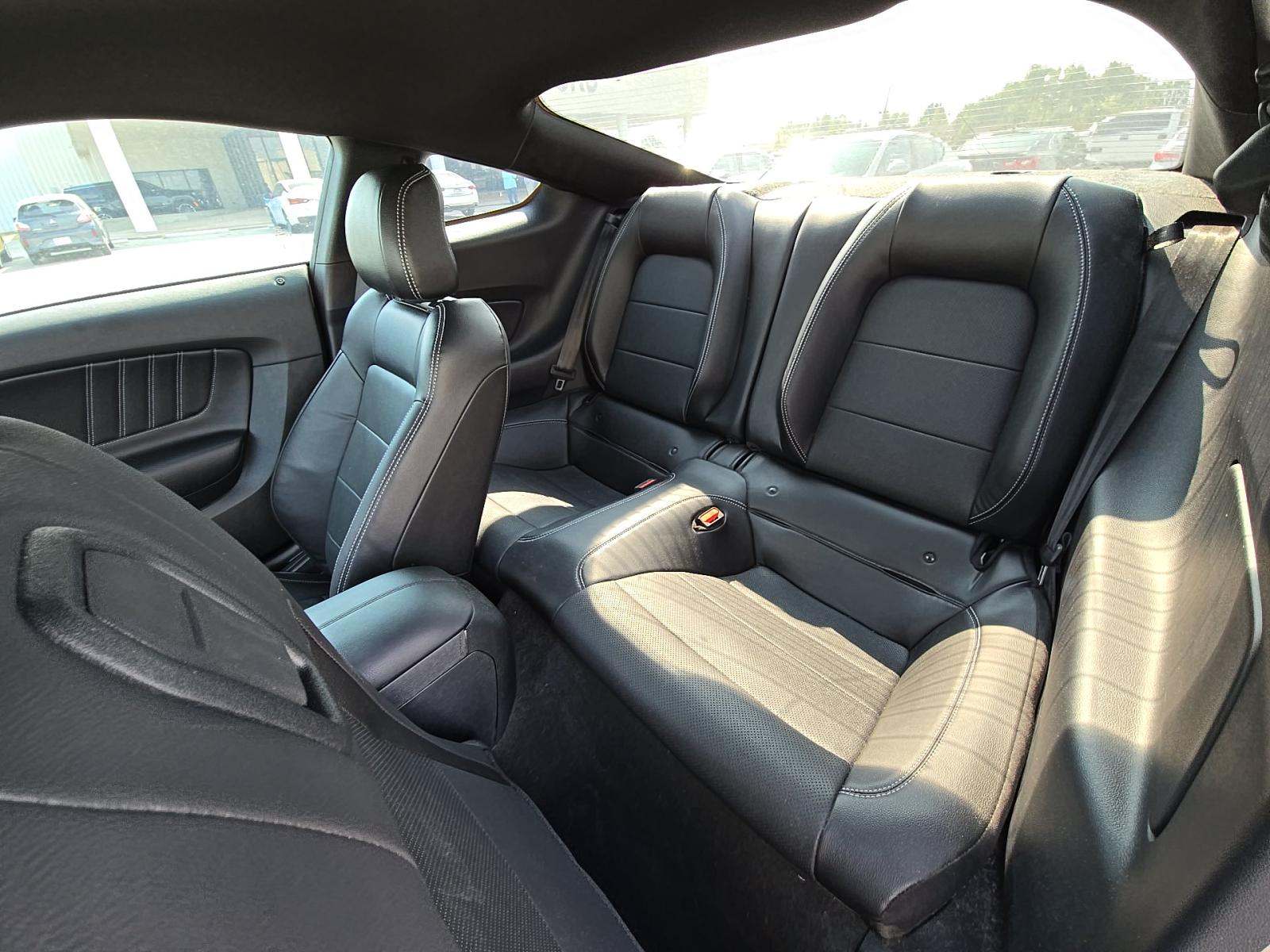 2022 Ford Mustang GT Premium RWD