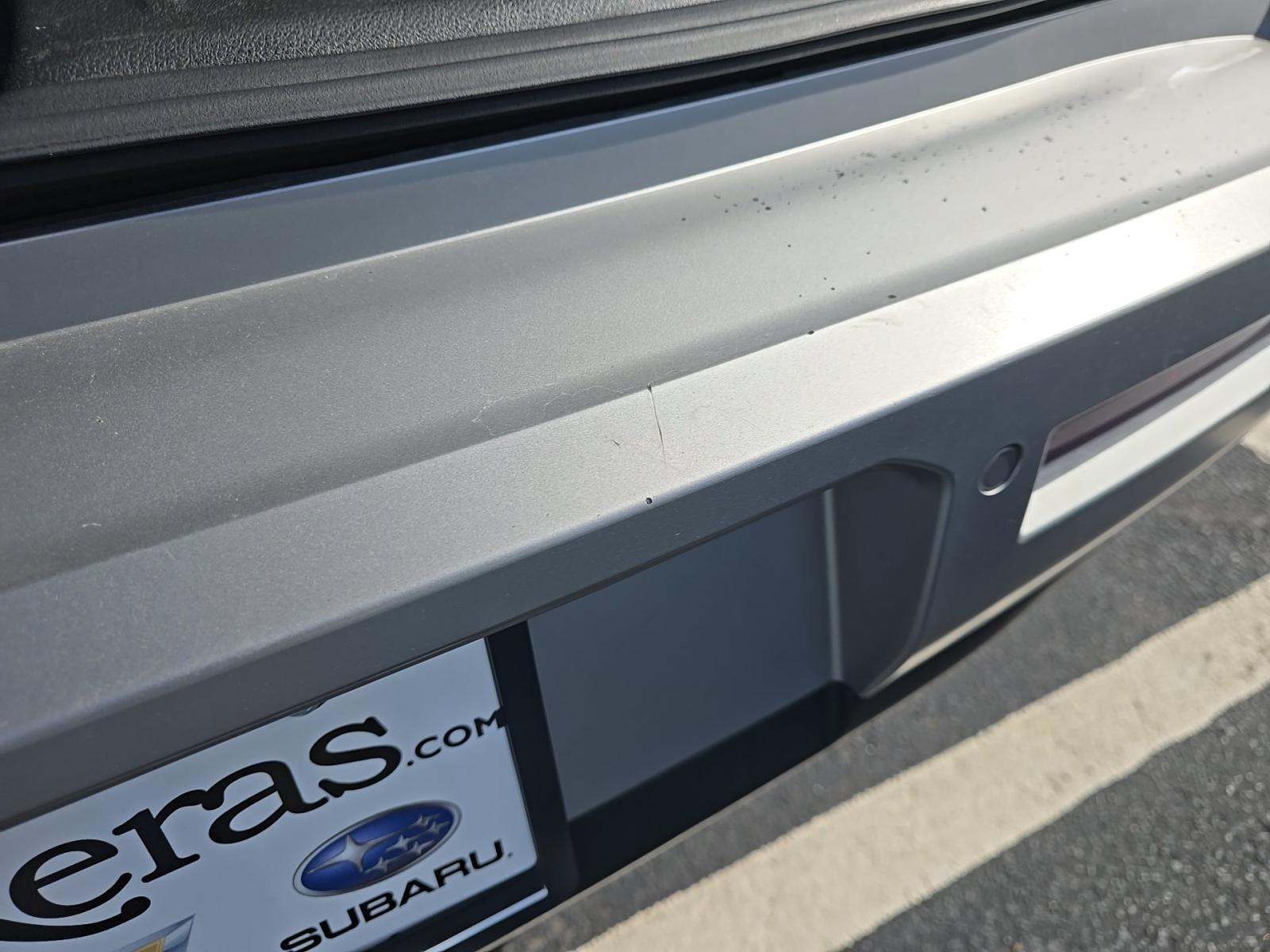 2023 Nissan Pathfinder Platinum FWD