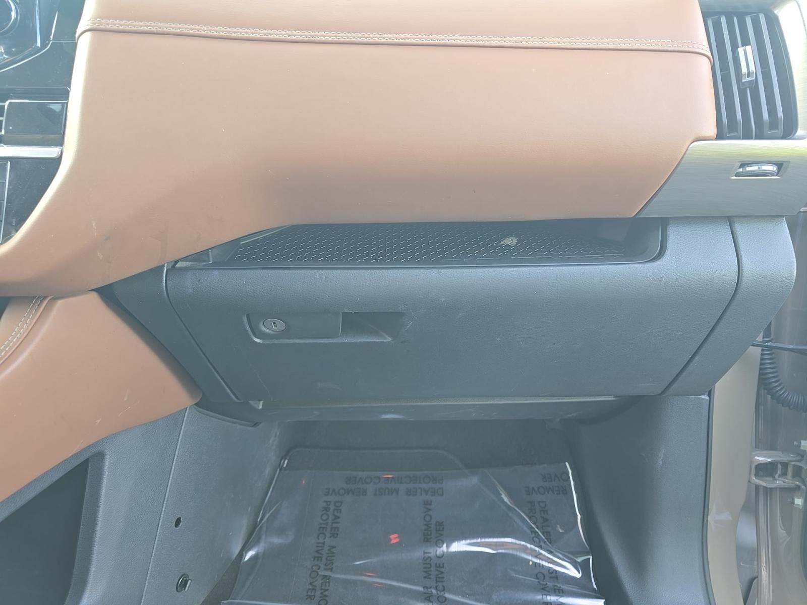 2023 Nissan Pathfinder Platinum FWD