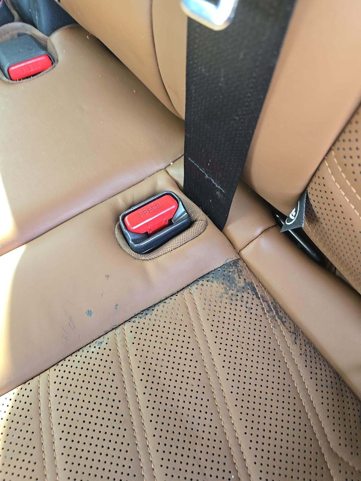 2023 Nissan Pathfinder Platinum FWD