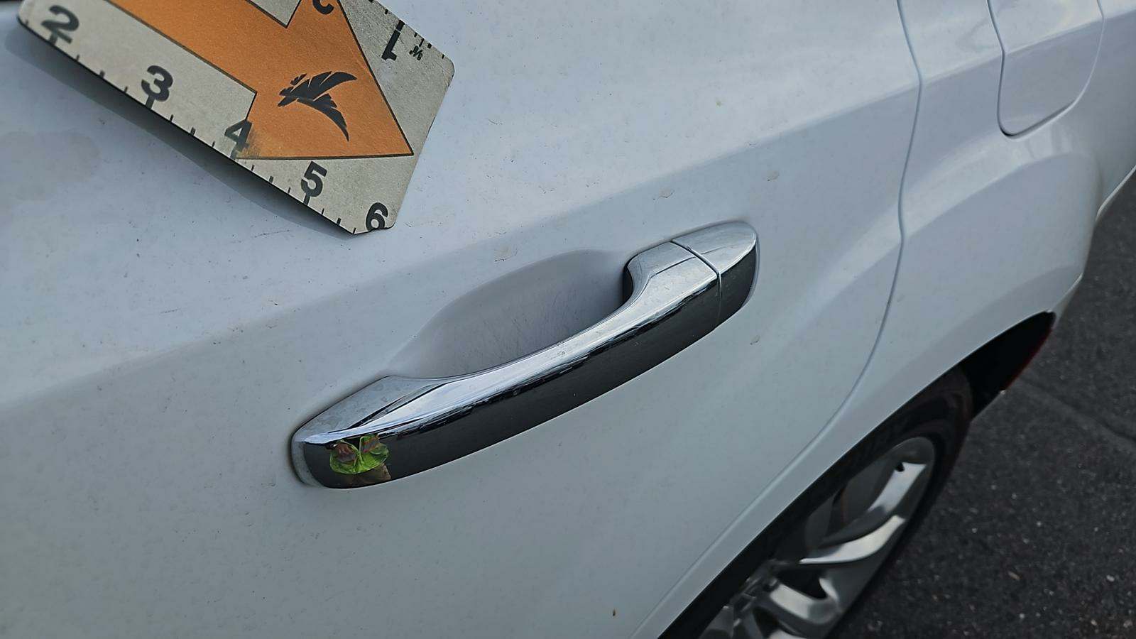 2016 Chrysler 300 C RWD