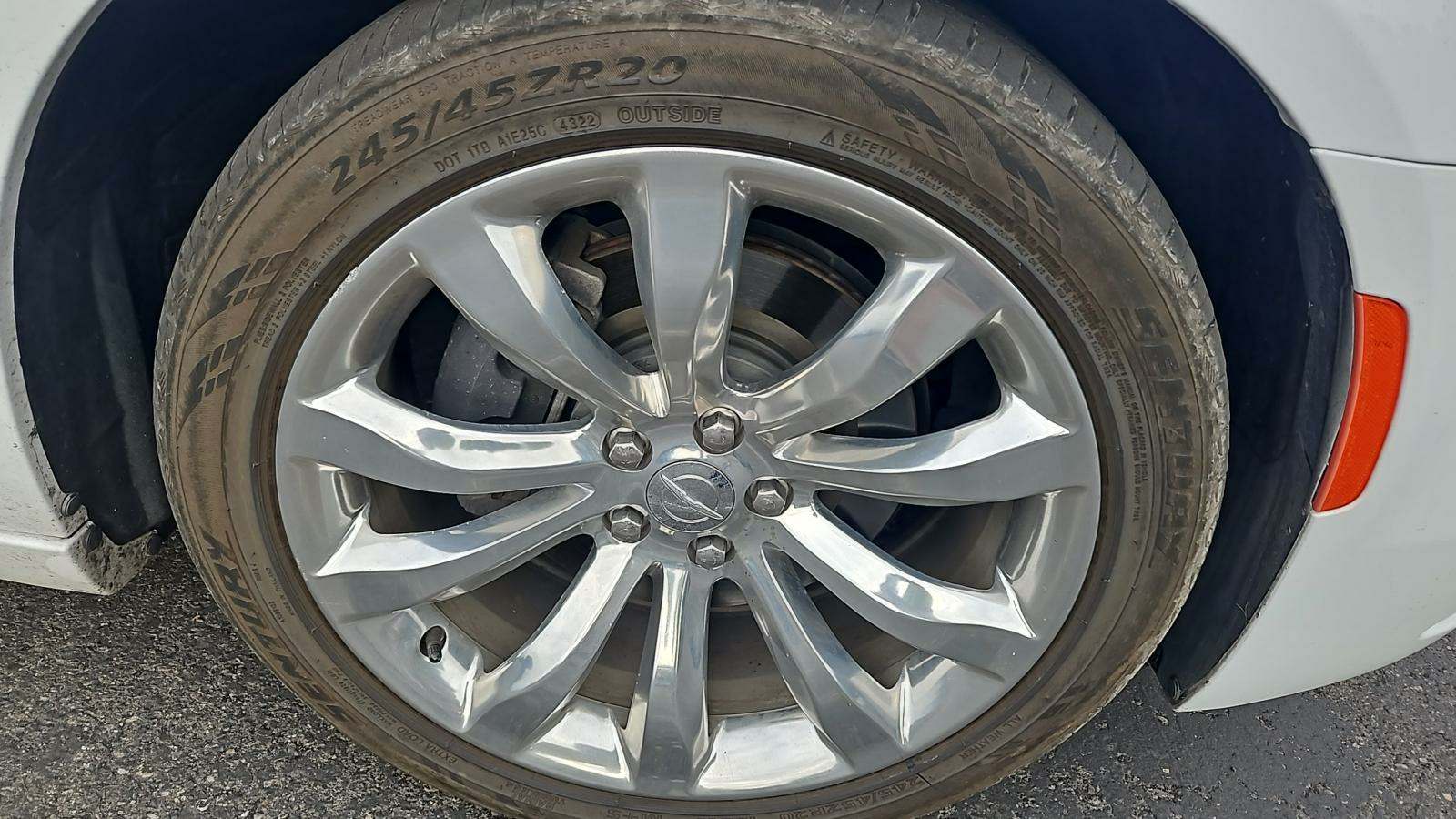 2016 Chrysler 300 C RWD