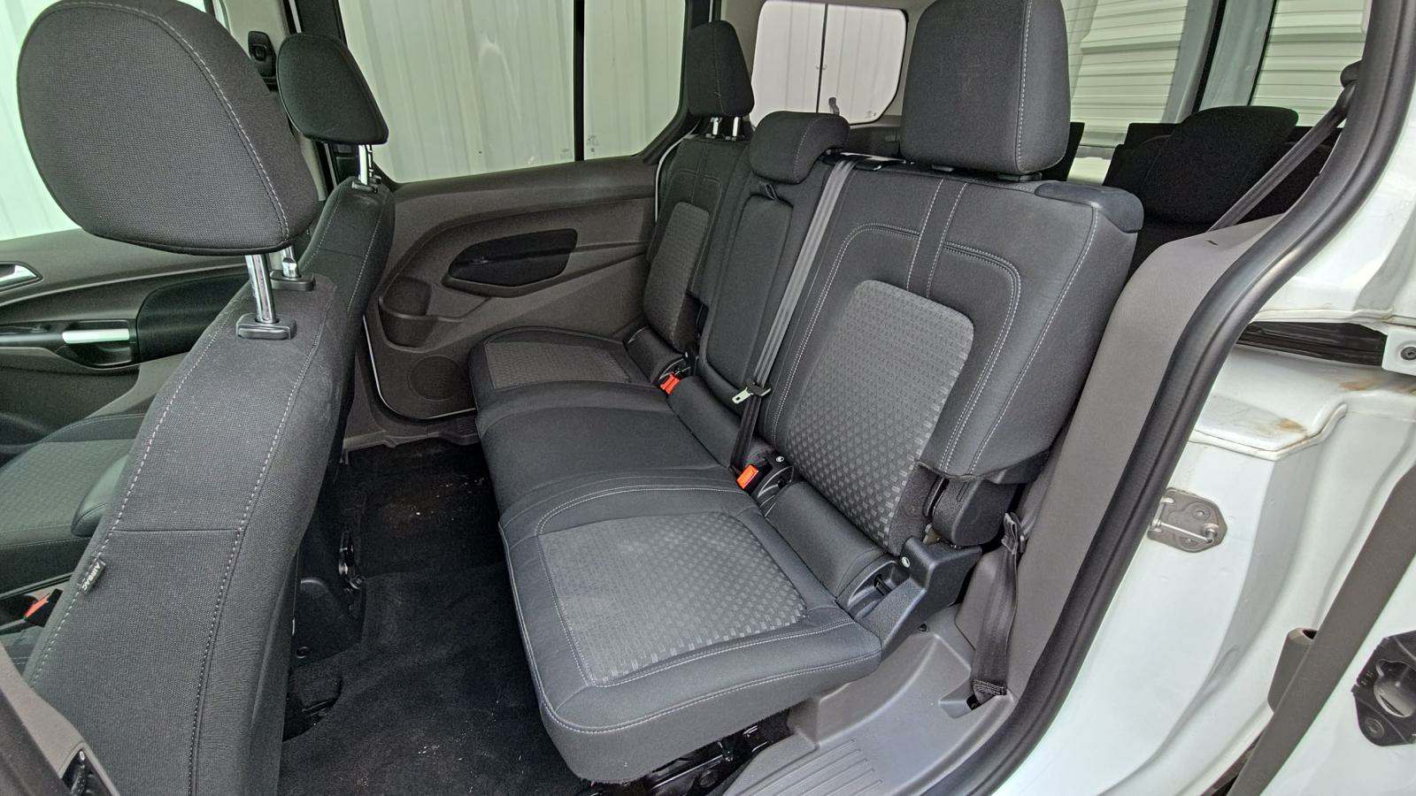 FORD TRANSIT CONNECT - 9