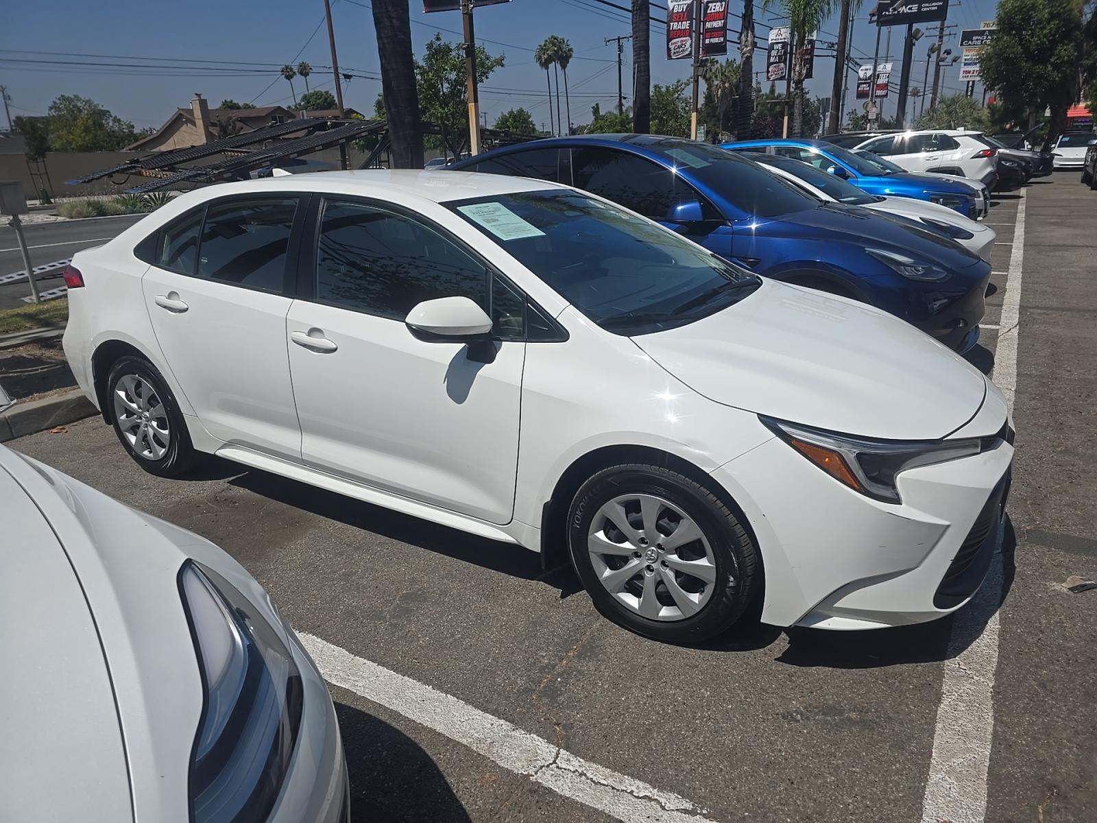 2024 Toyota Corolla Hybrid LE FWD