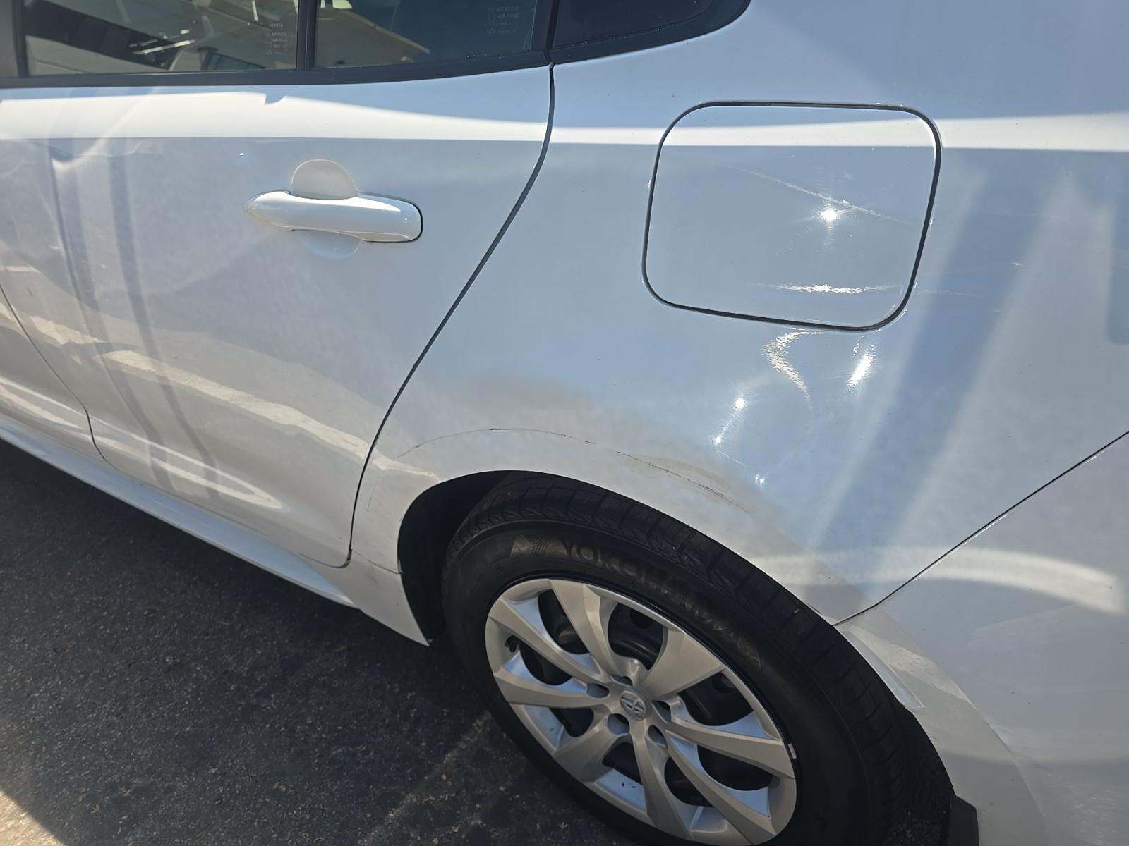 2024 Toyota Corolla Hybrid LE FWD