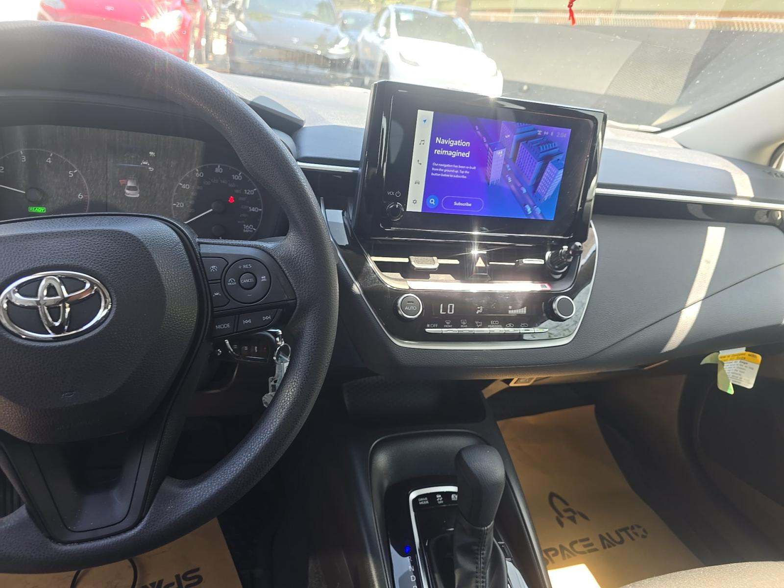 2024 Toyota Corolla Hybrid LE FWD