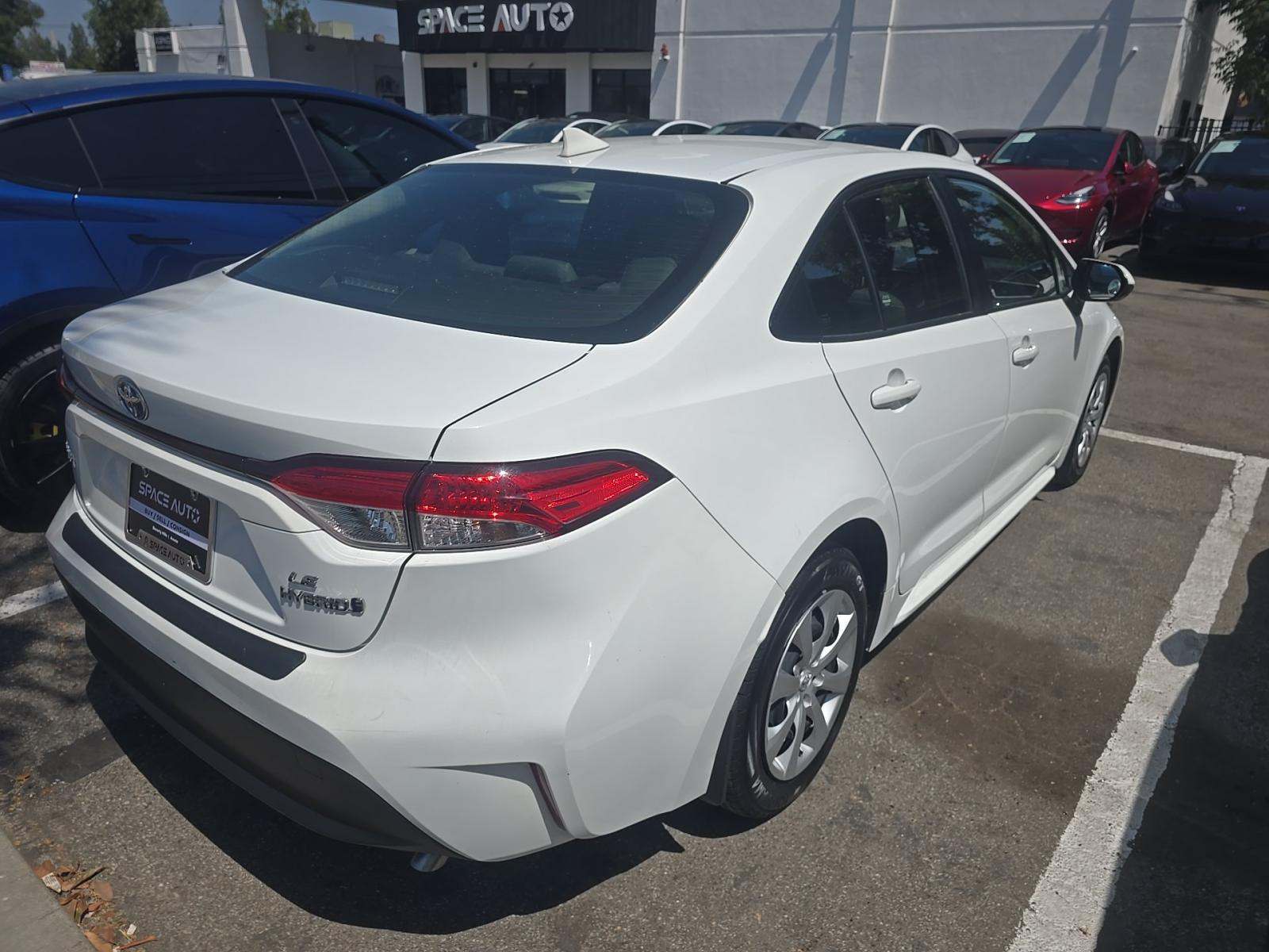 2024 Toyota Corolla Hybrid LE FWD