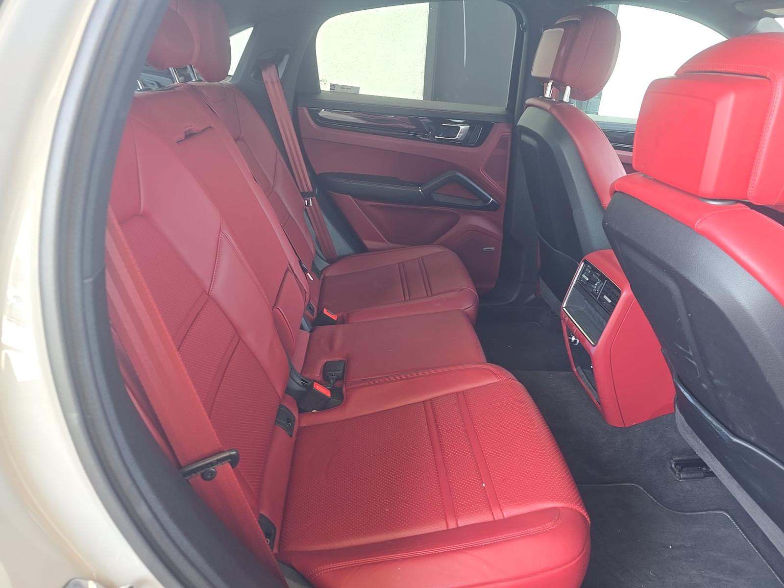 2022 Porsche Cayenne Base AWD