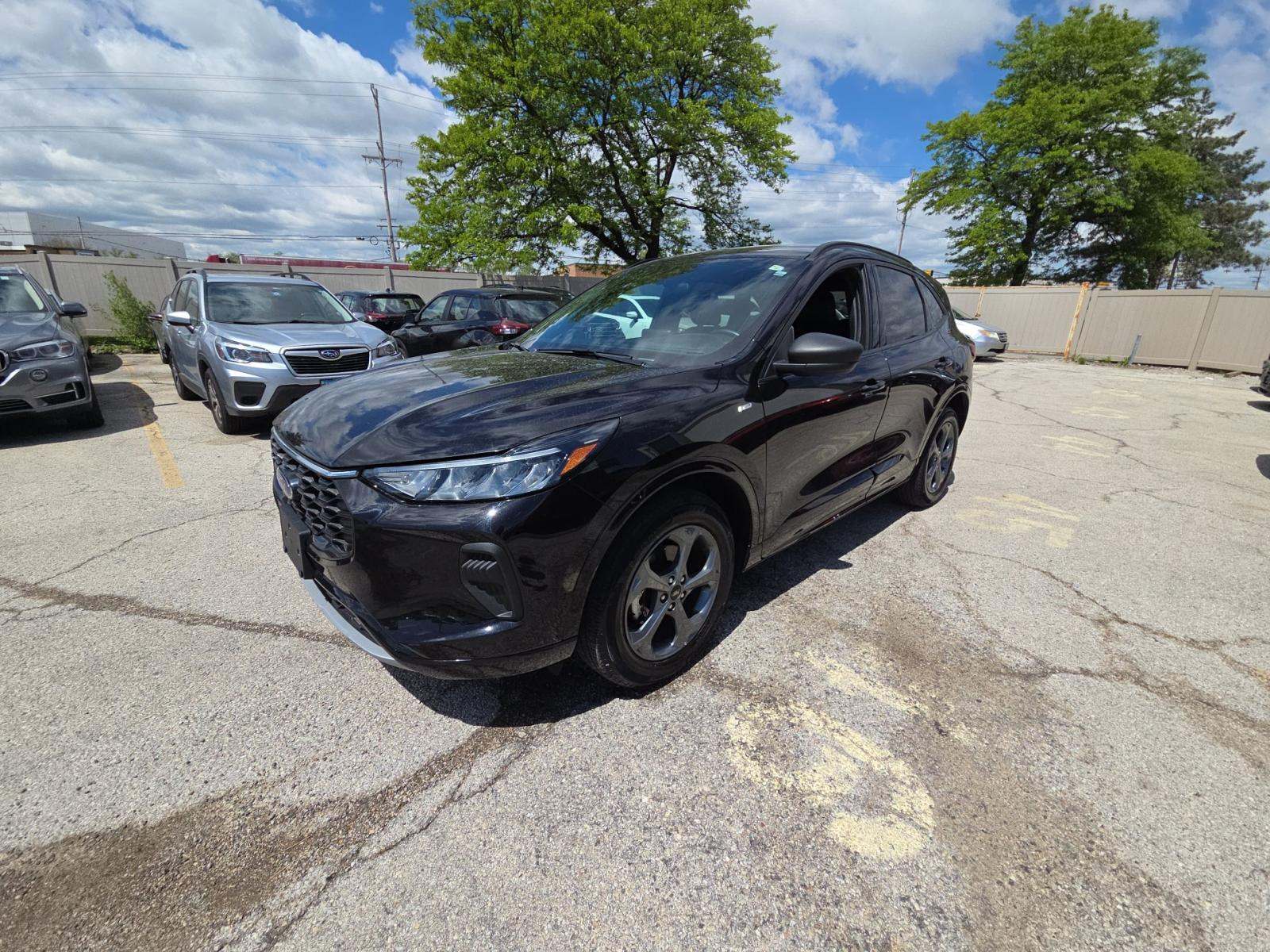FORD ESCAPE - 1