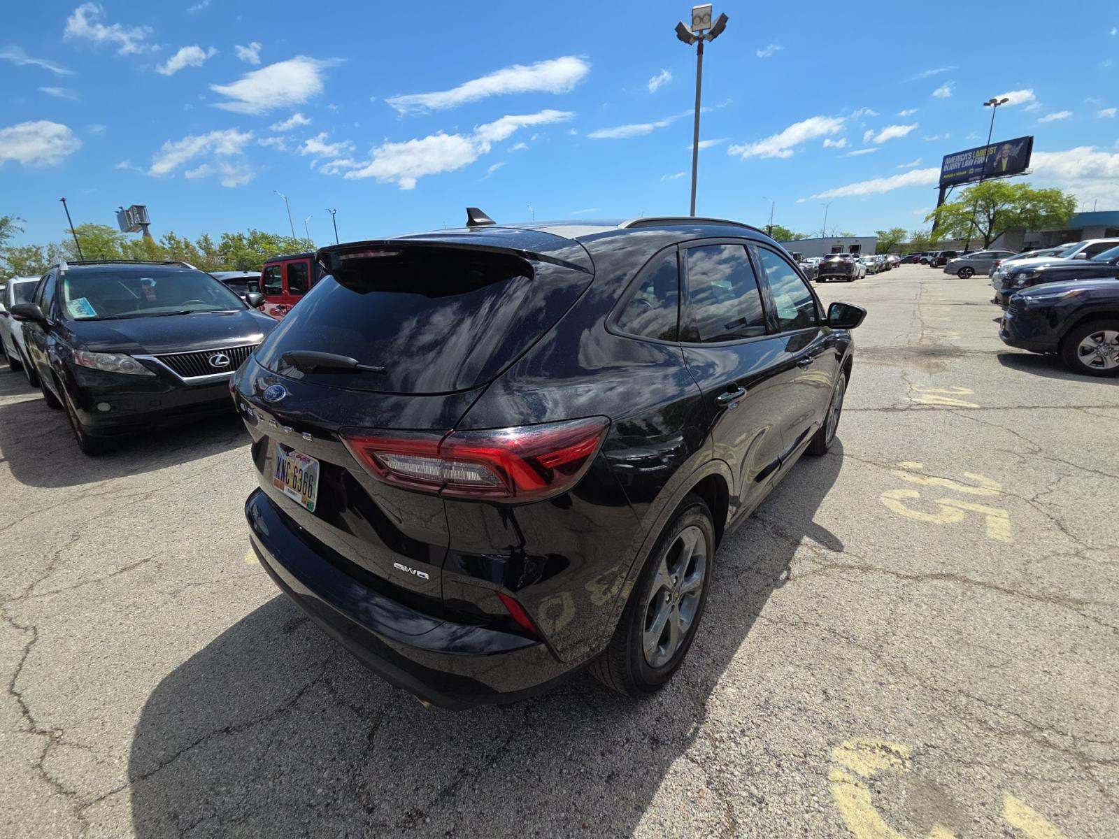 FORD ESCAPE - 3