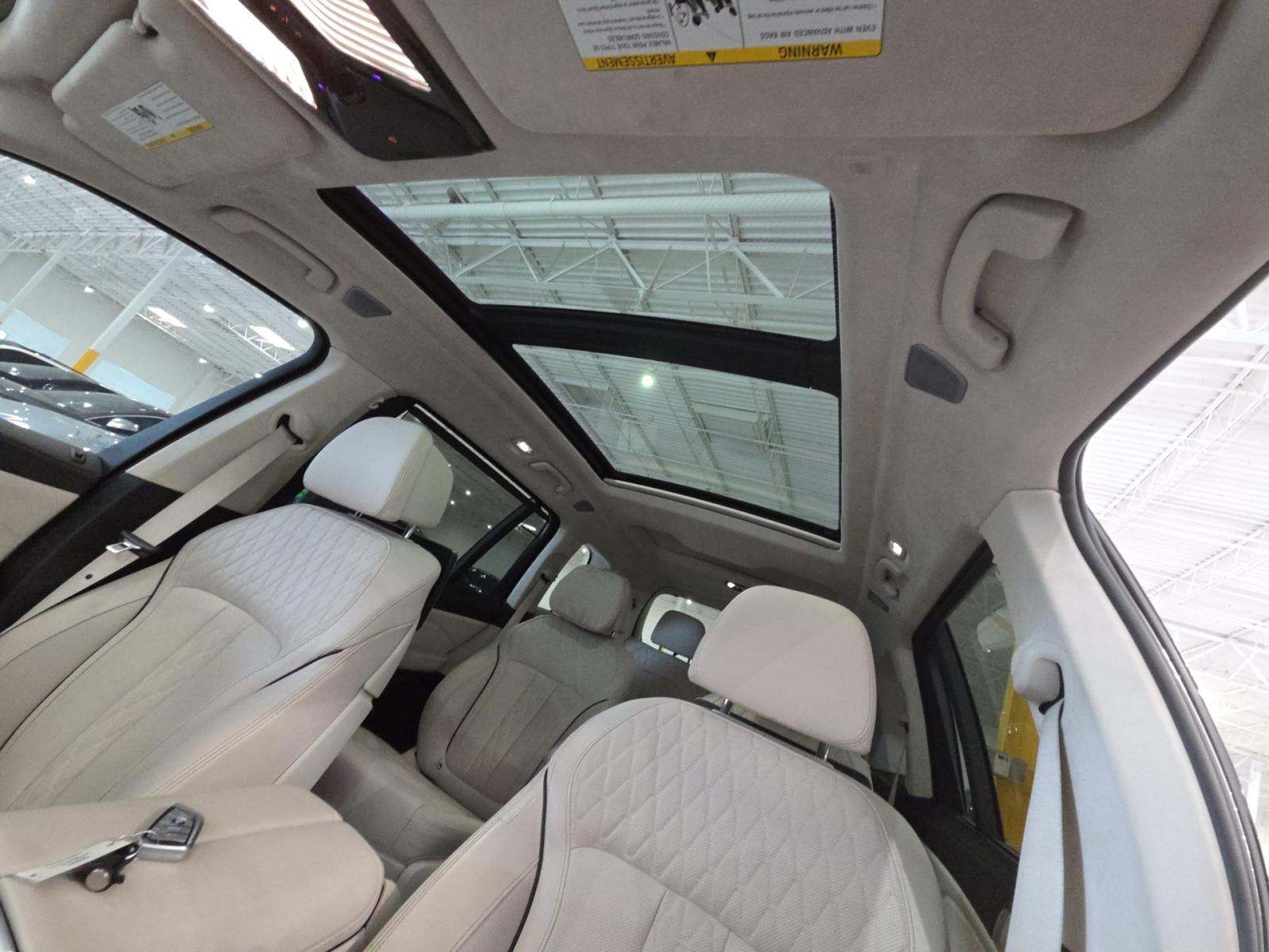 2022 BMW X7 ALPINA XB7 AWD