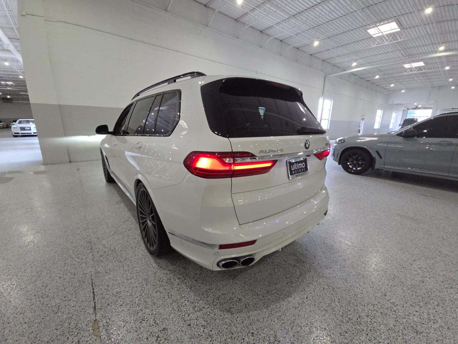 2022 BMW X7 ALPINA XB7 AWD