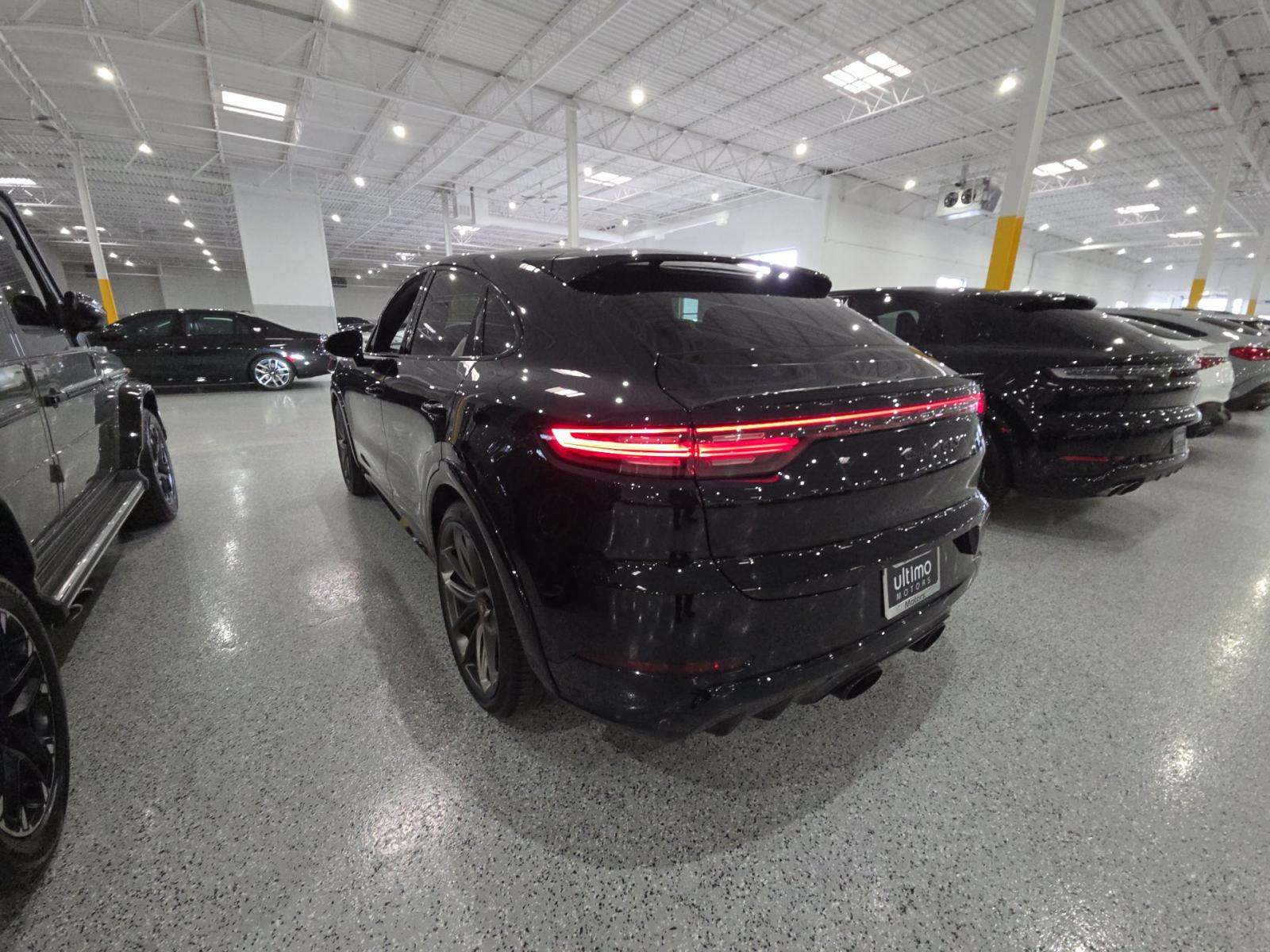 PORSCHE CAYENNE - 2