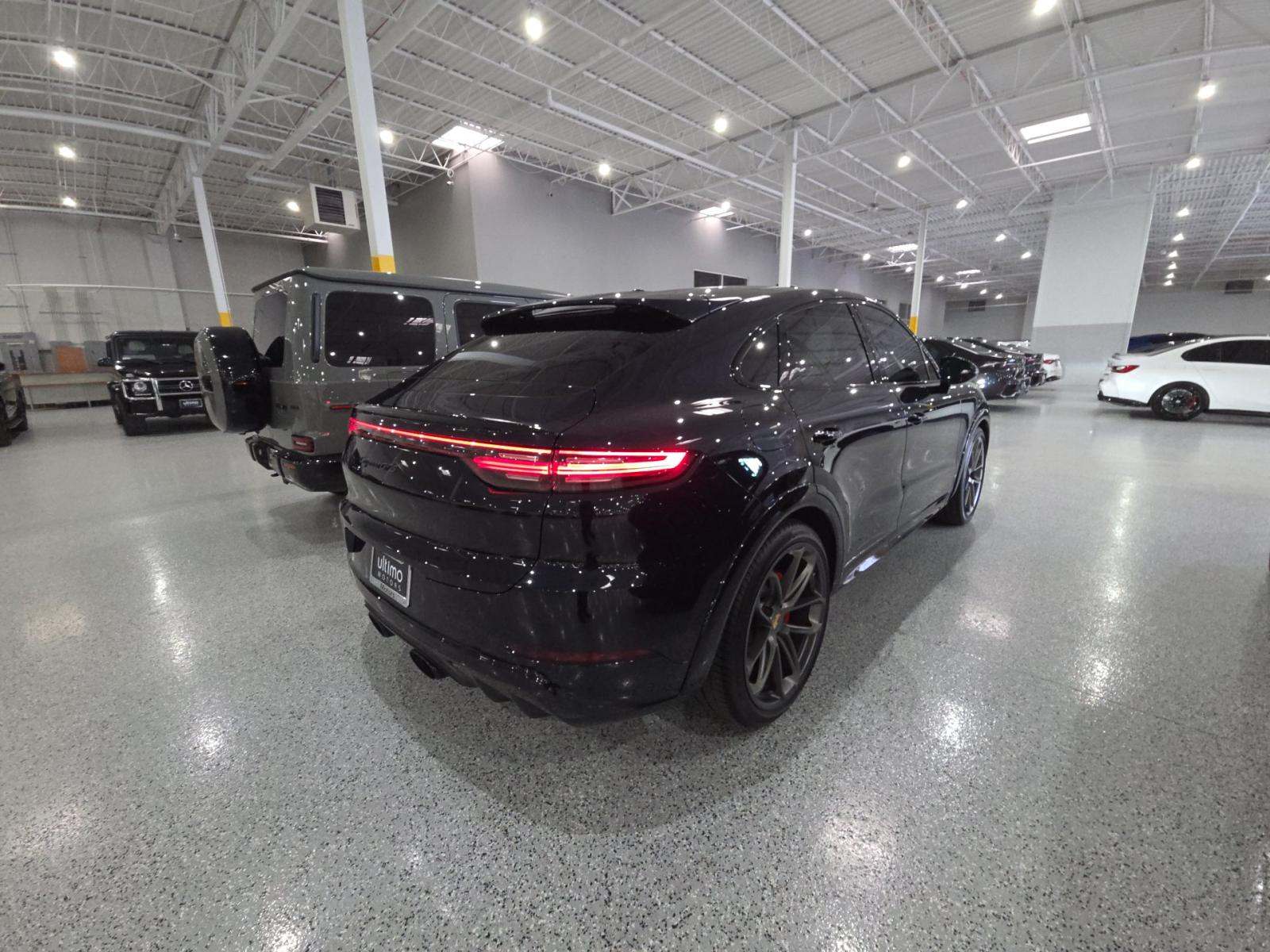 PORSCHE CAYENNE - 3