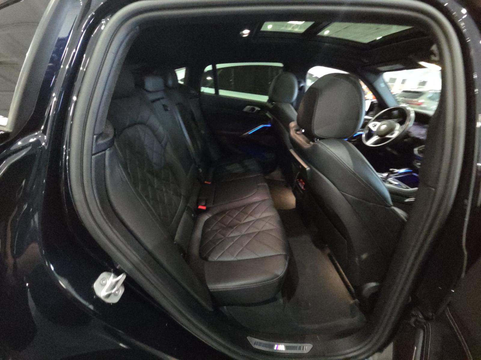 2023 BMW X6 xDrive40i AWD
