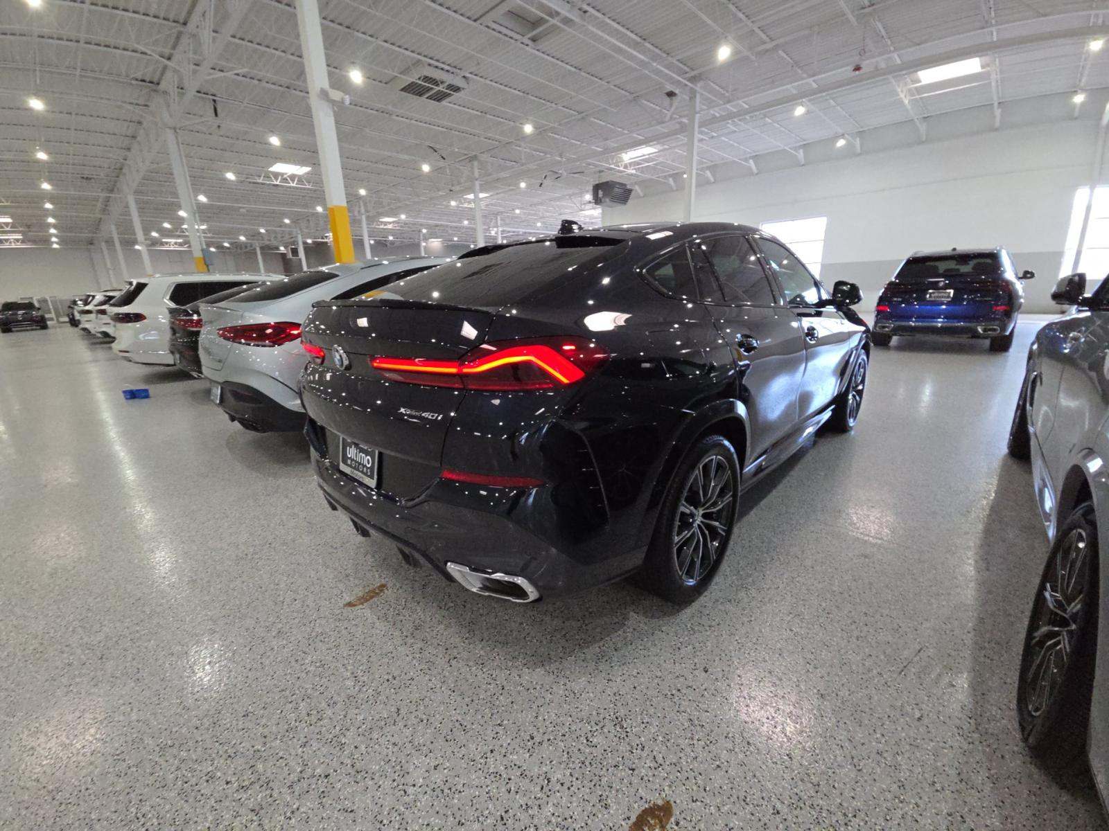 2023 BMW X6 xDrive40i AWD