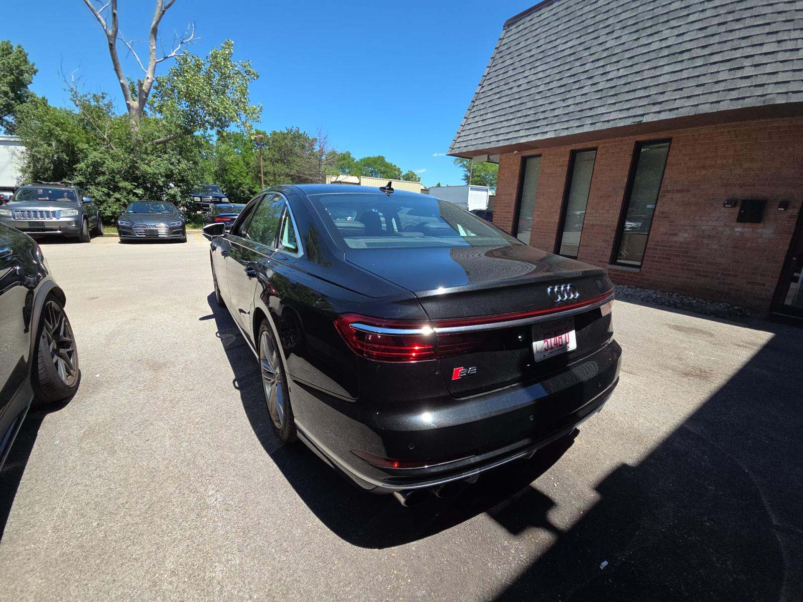 2020 Audi S8 Base AWD