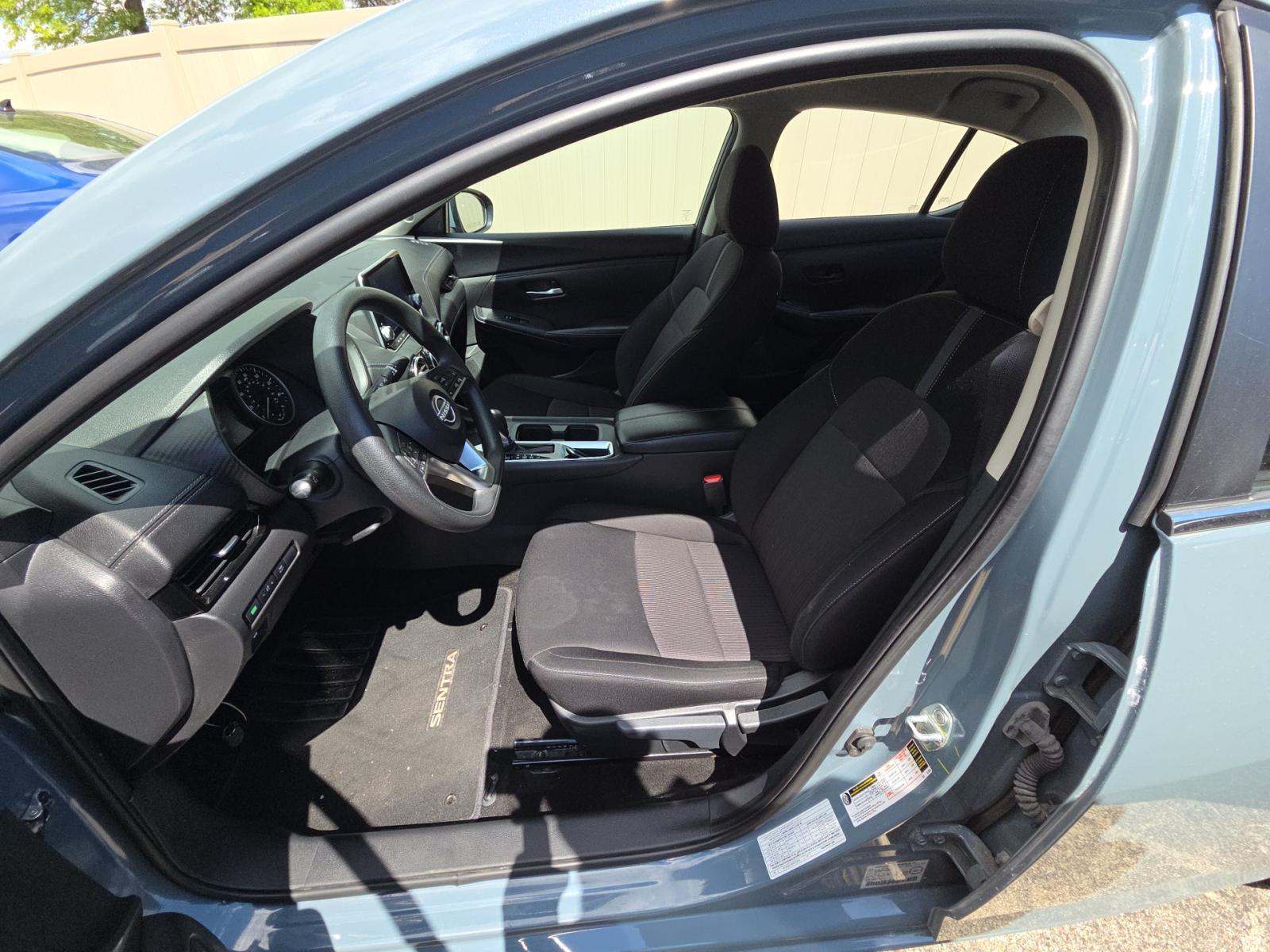 NISSAN SENTRA - 6