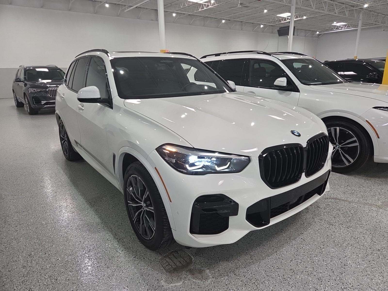 2022 BMW X5 M50i AWD