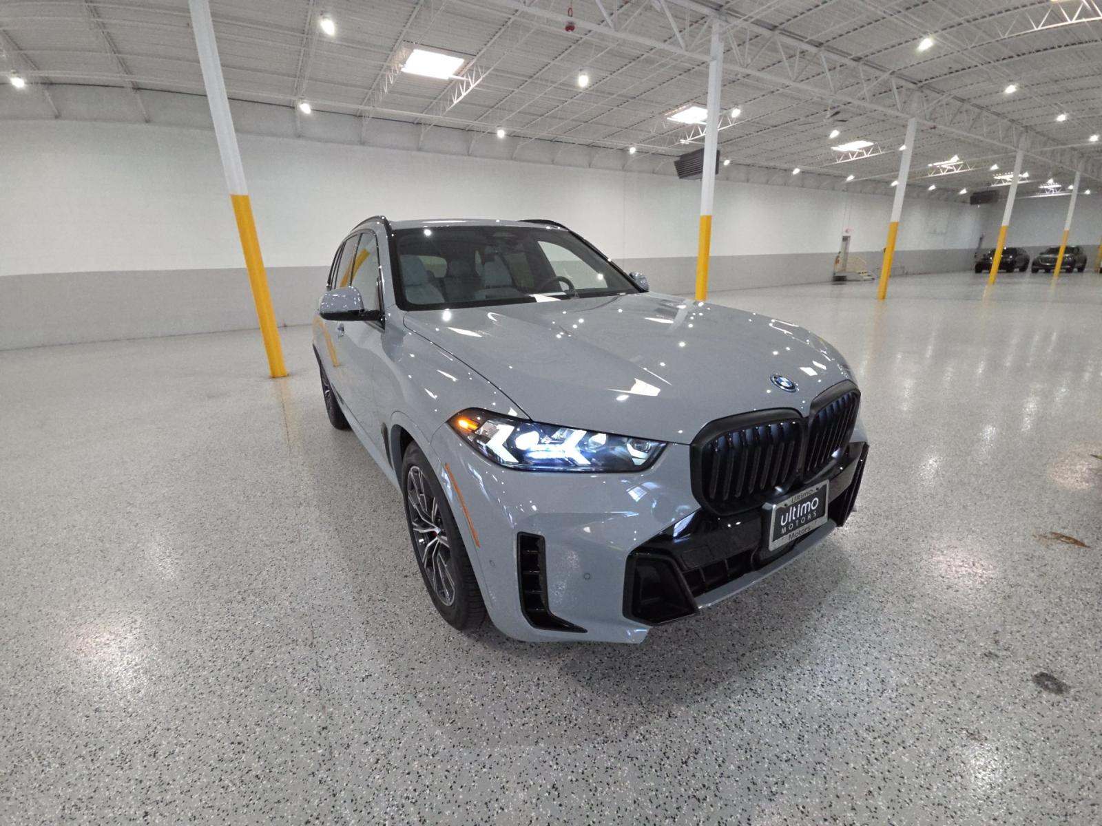 2025 BMW X5 xDrive50e AWD