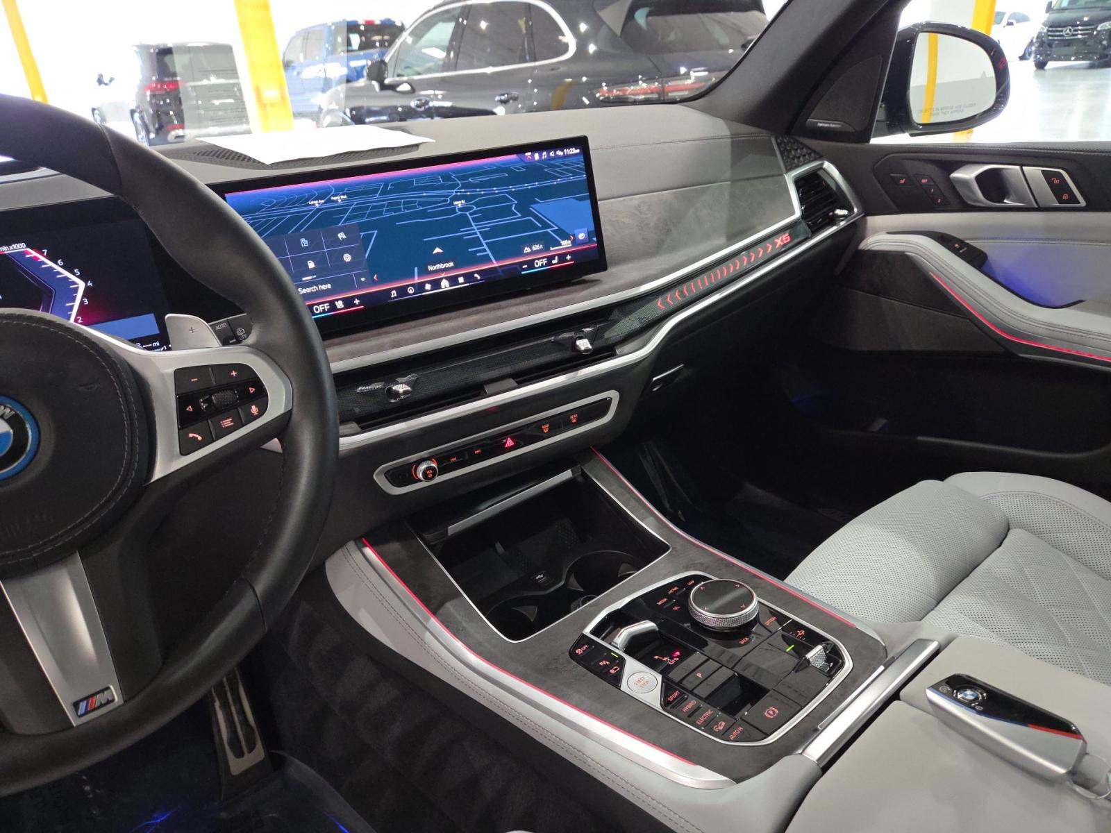2025 BMW X5 xDrive50e AWD