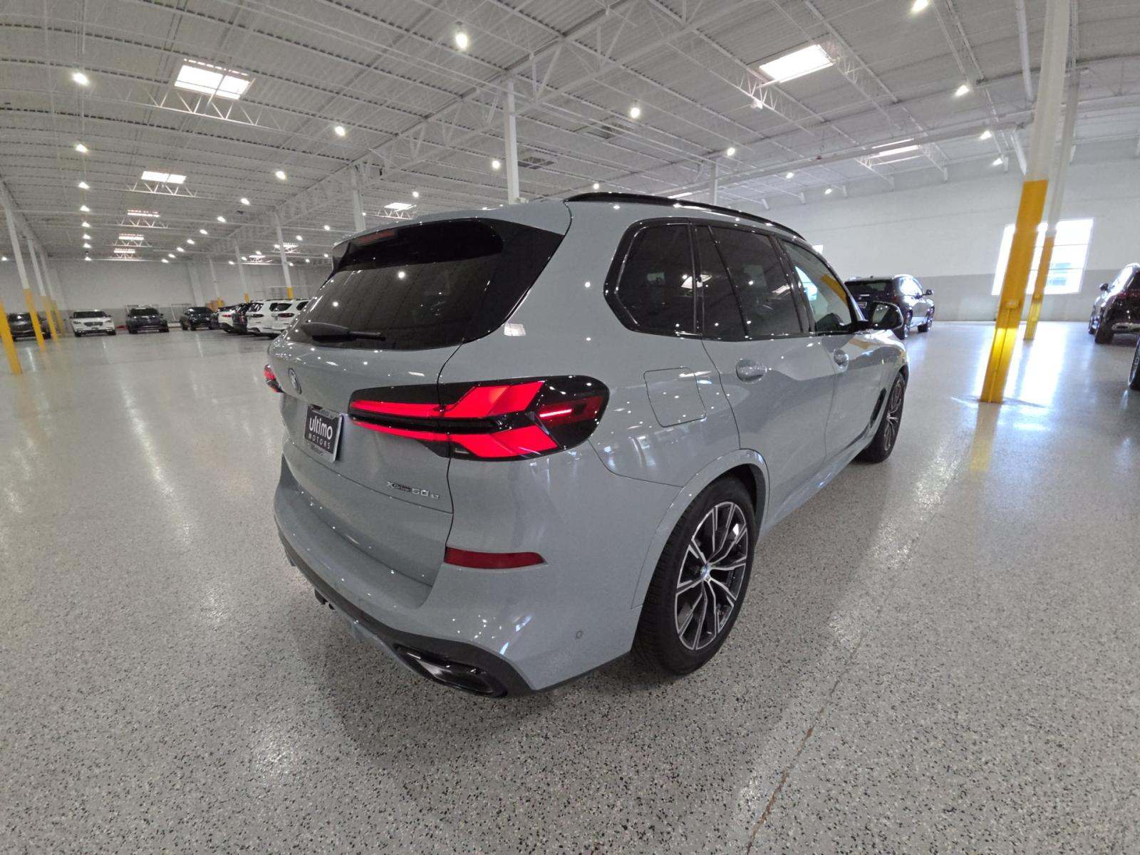 2025 BMW X5 xDrive50e AWD