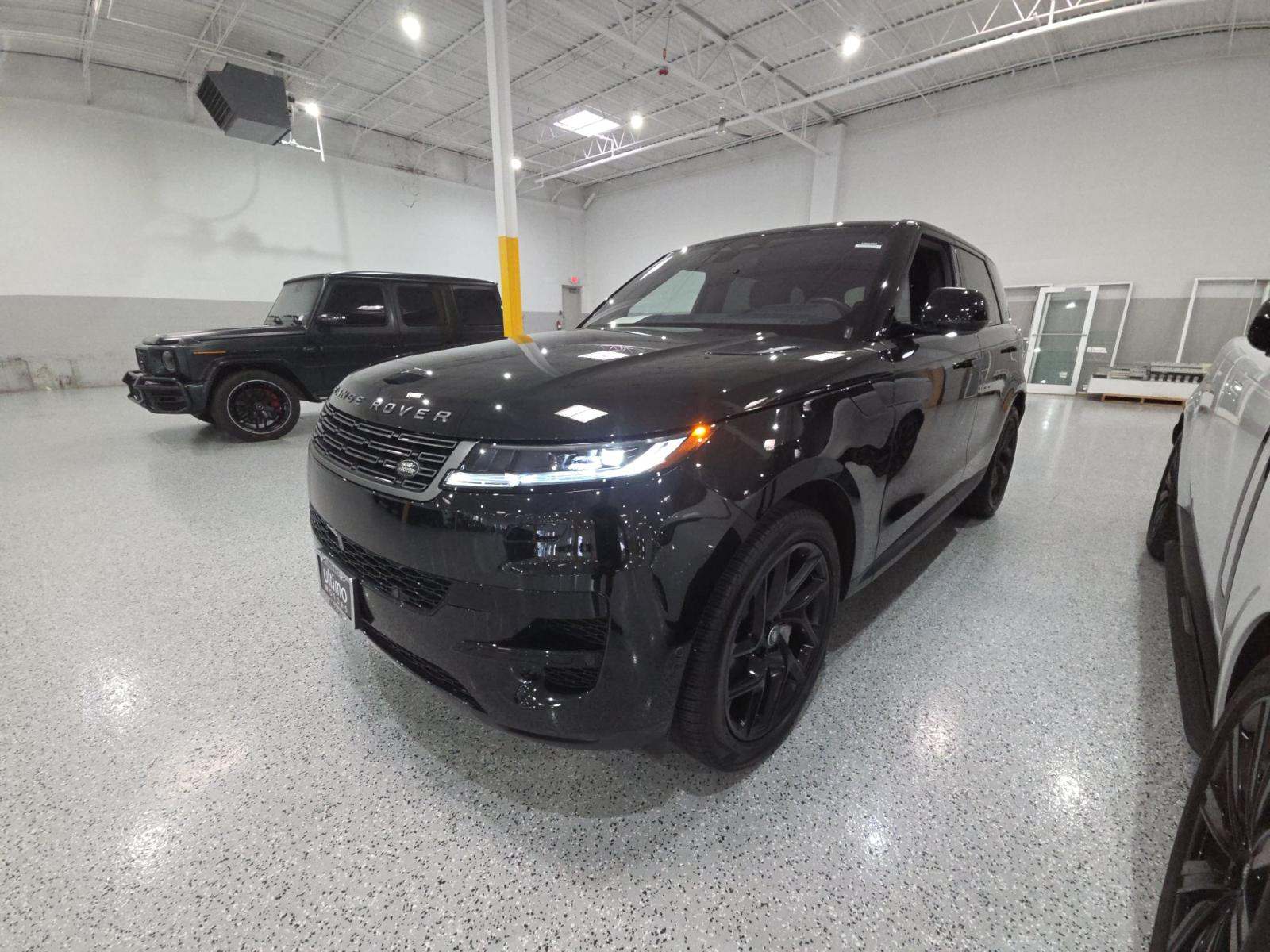 2023 Land Rover Range Rover Sport SE AWD