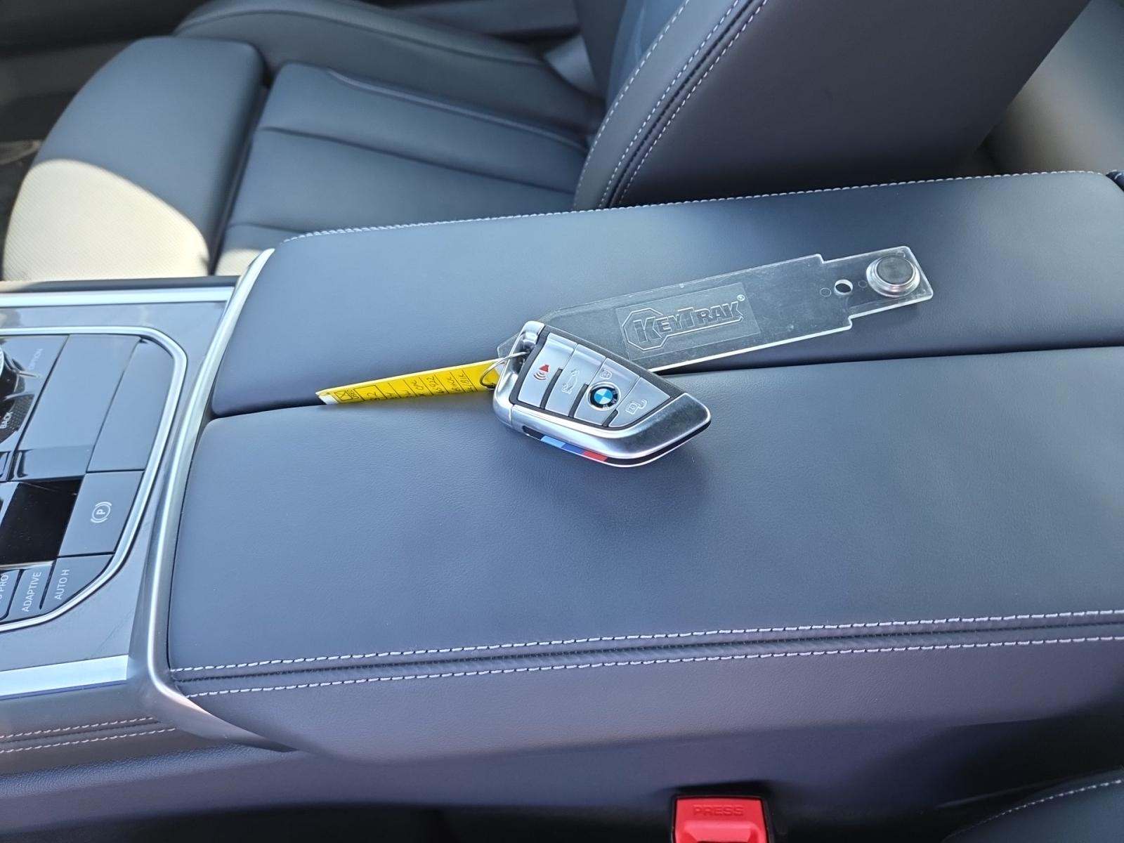 2024 BMW 8 Series M850i xDrive AWD