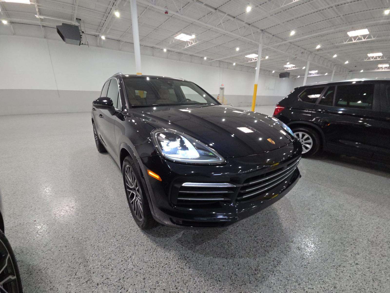 PORSCHE CAYENNE - 4