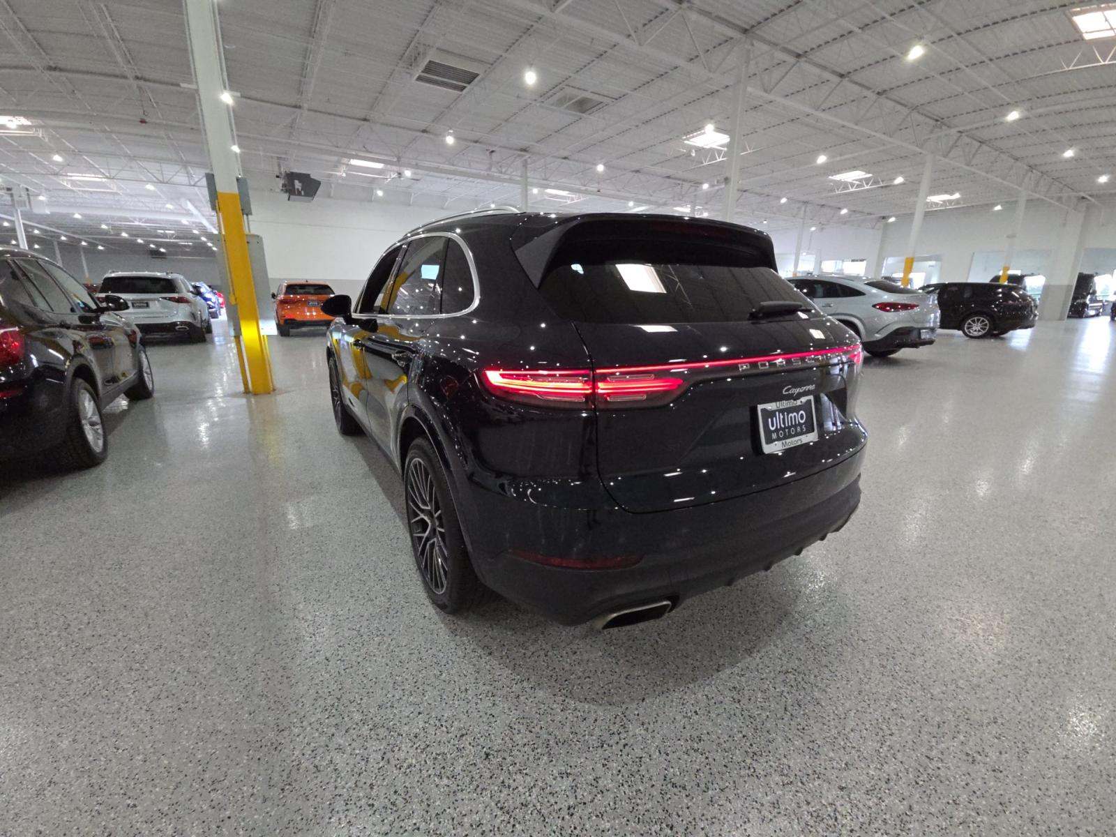 PORSCHE CAYENNE - 2