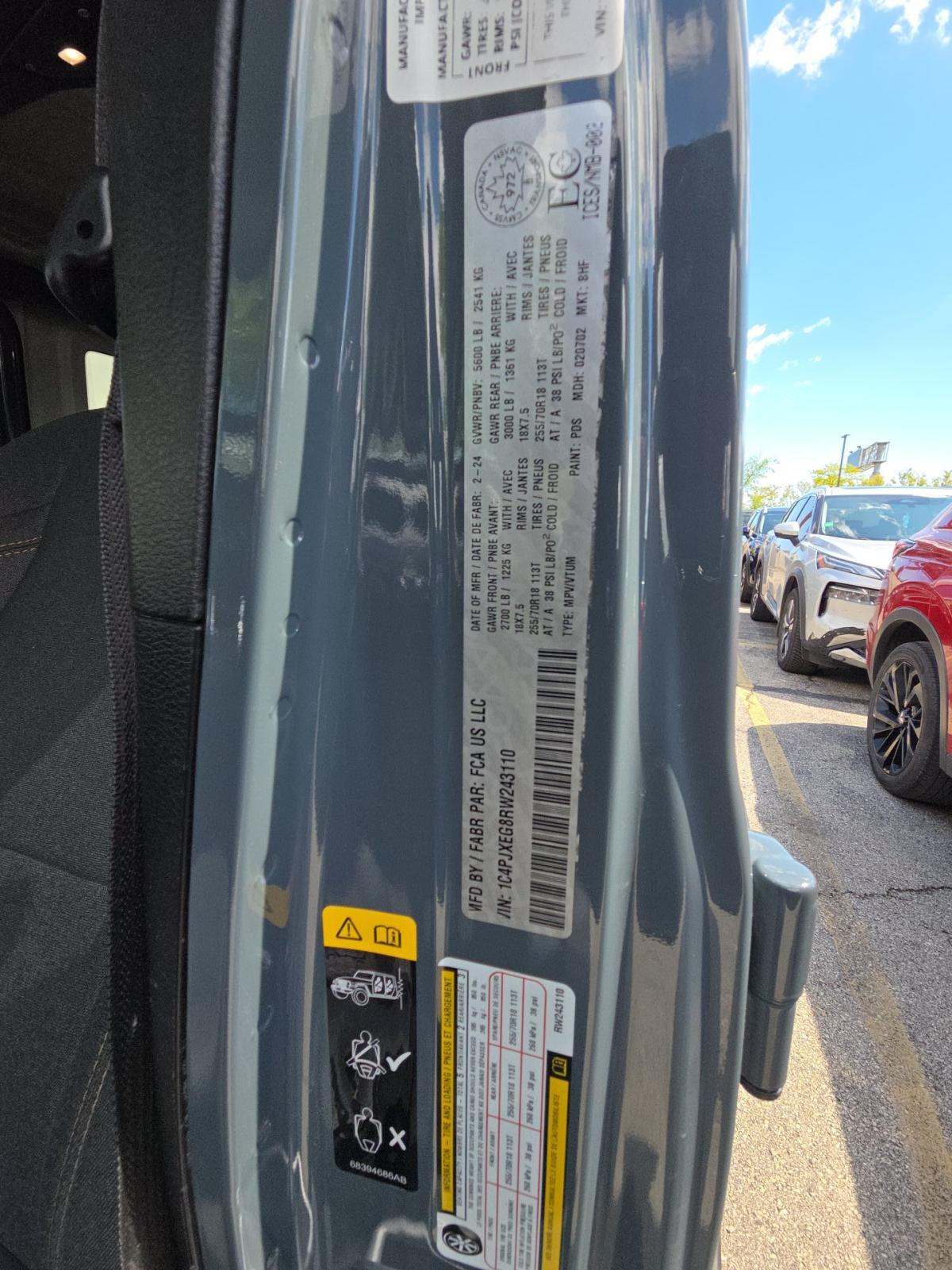 2024 Jeep Wrangler Sahara AWD
