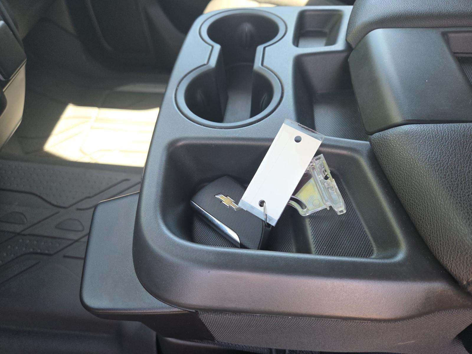 2023 Chevrolet Silverado 1500 Custom AWD
