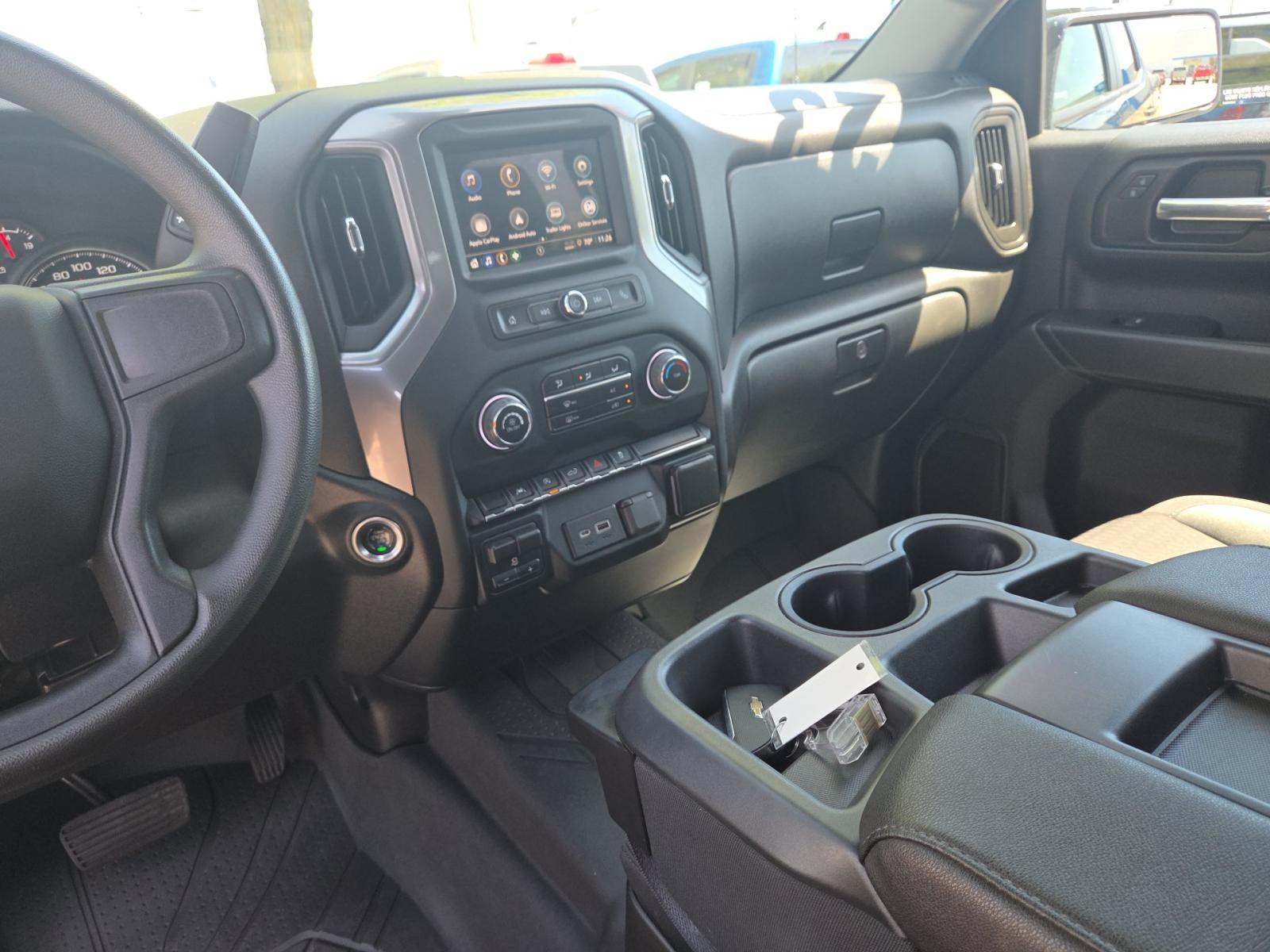 2023 Chevrolet Silverado 1500 Custom AWD