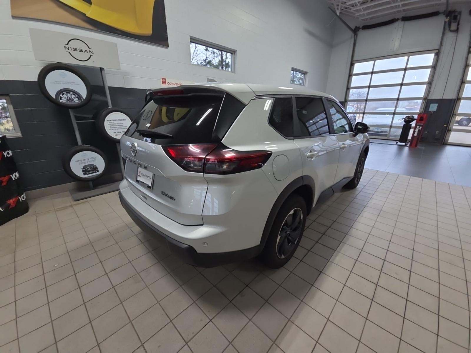 2024 Nissan Rogue SV AWD