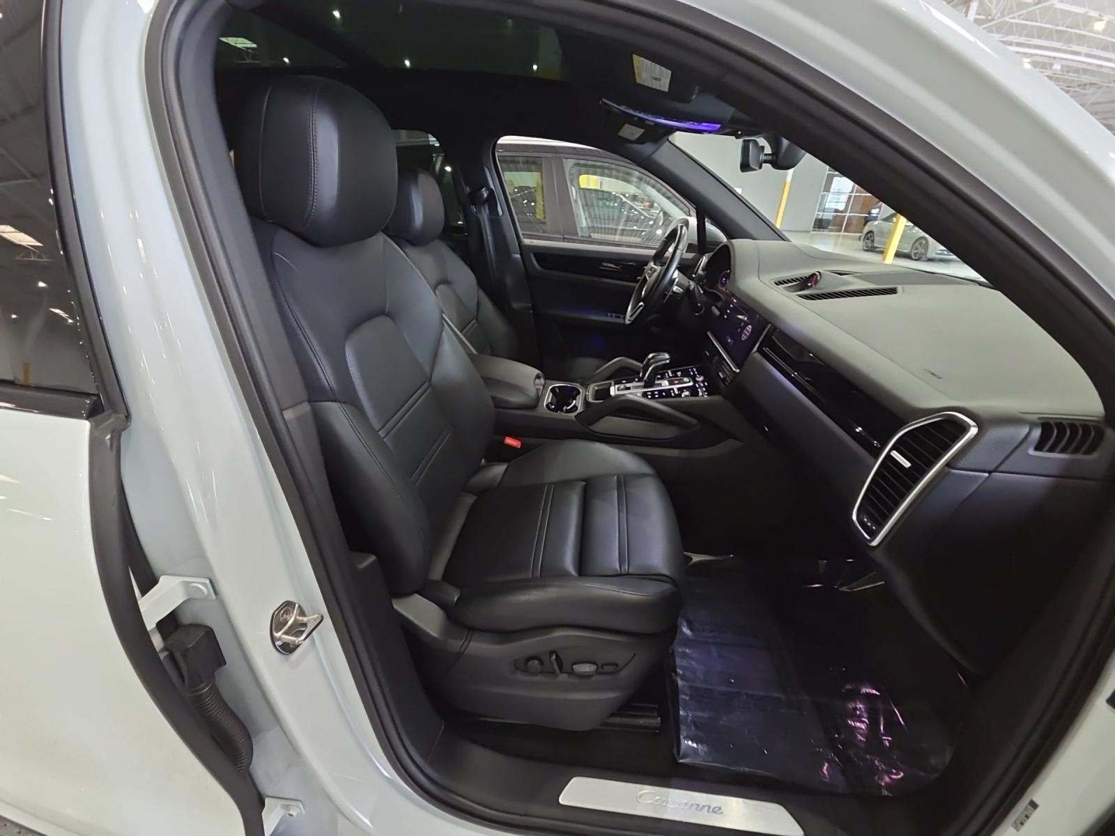 2022 Porsche Cayenne Base AWD