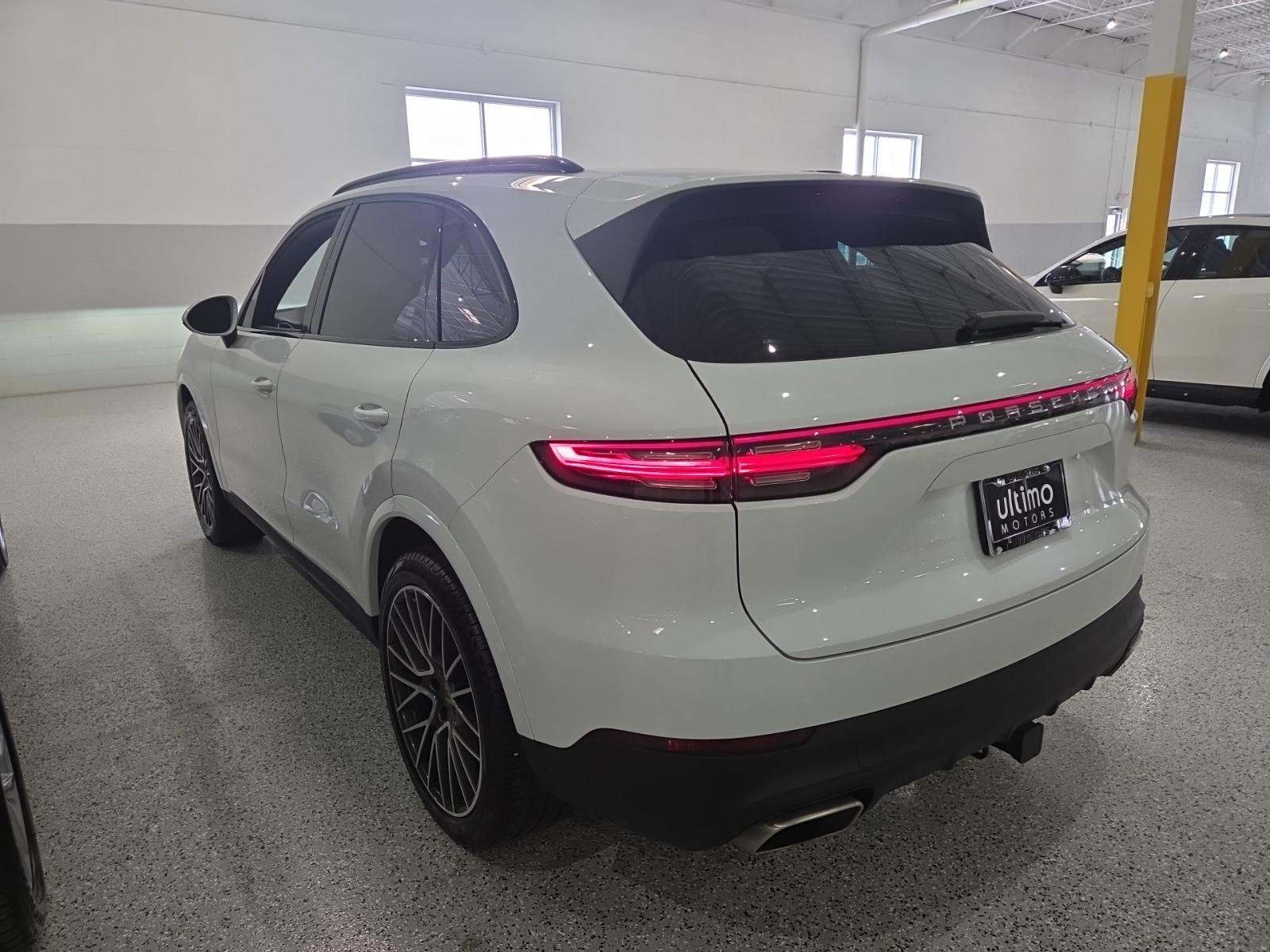 2022 Porsche Cayenne Base AWD