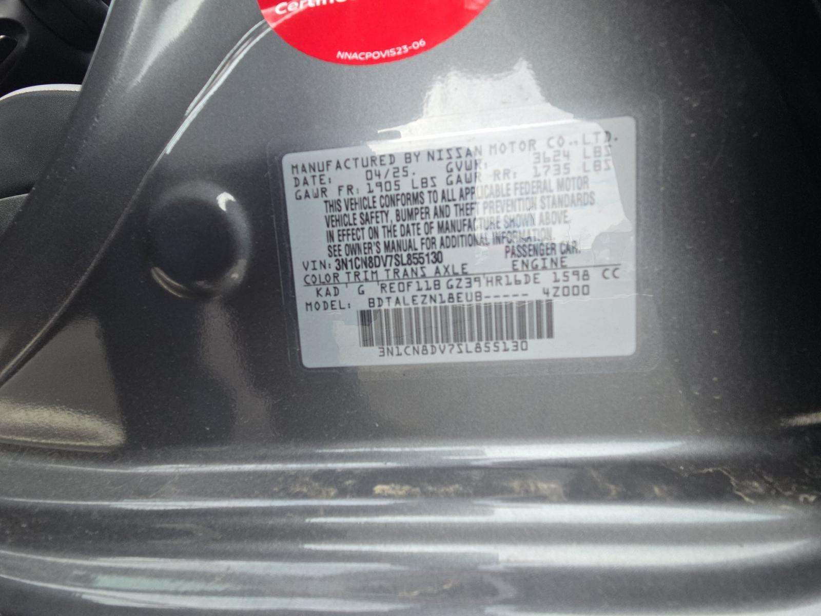 NISSAN VERSA - 5