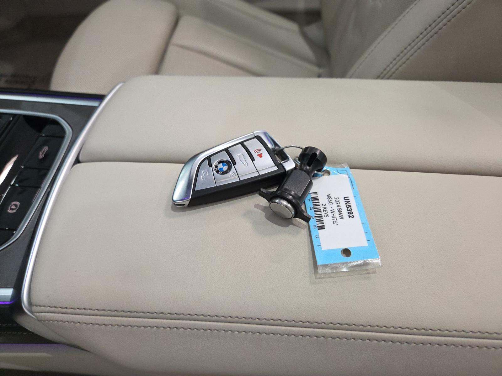 2024 BMW 8 Series M850i xDrive AWD