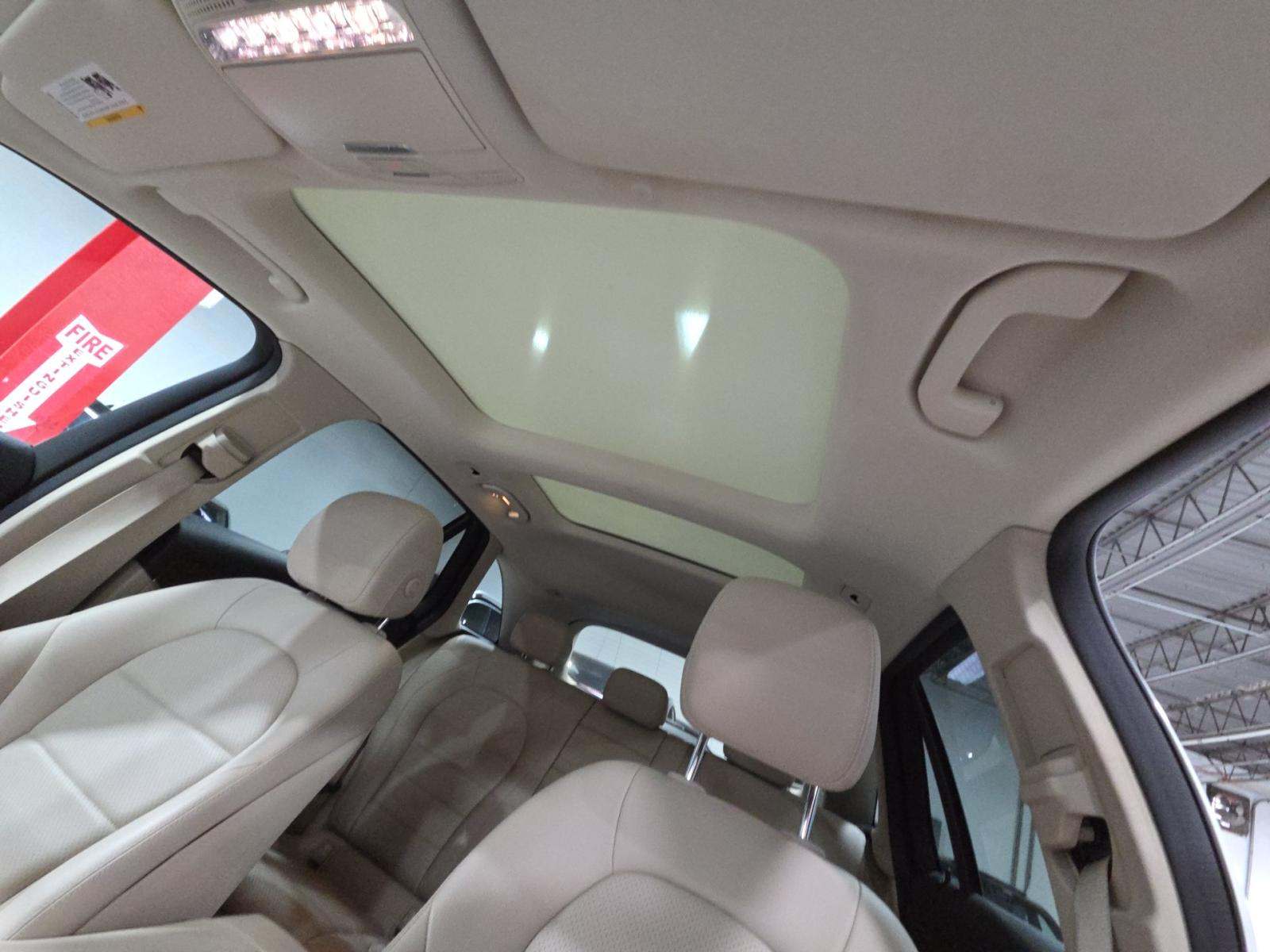 2022 Mercedes-Benz GLC GLC 300 AWD