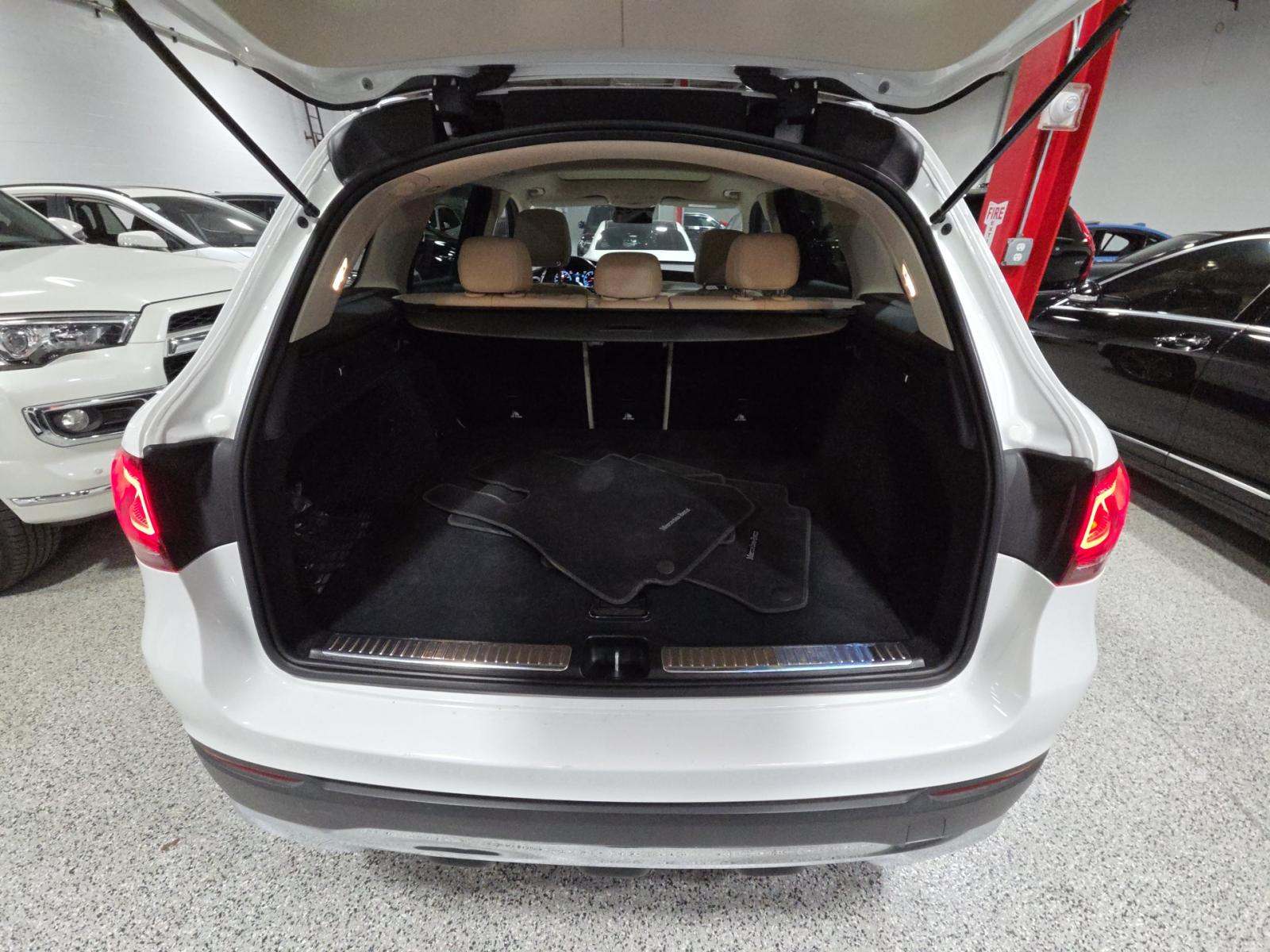 2022 Mercedes-Benz GLC GLC 300 AWD