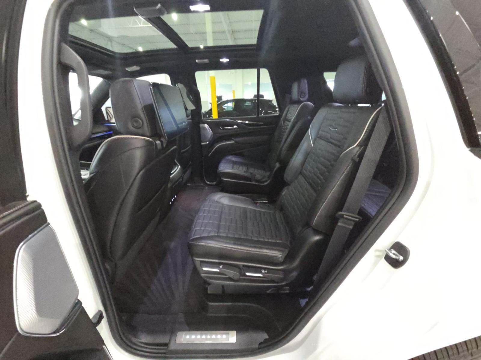 2024 Cadillac Escalade V-Series AWD