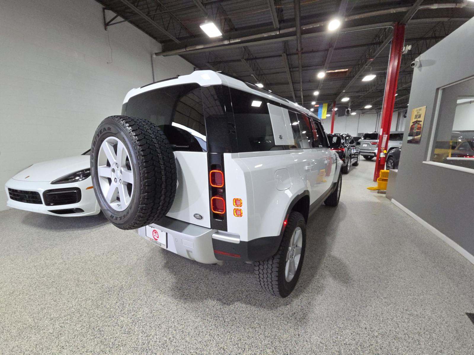 2020 Land Rover Defender 110 S AWD