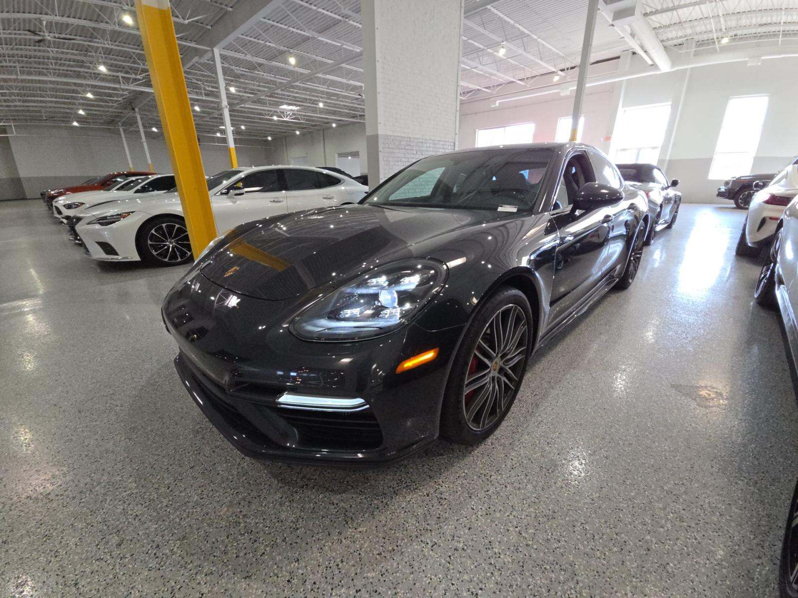 2018 Porsche Panamera Turbo AWD