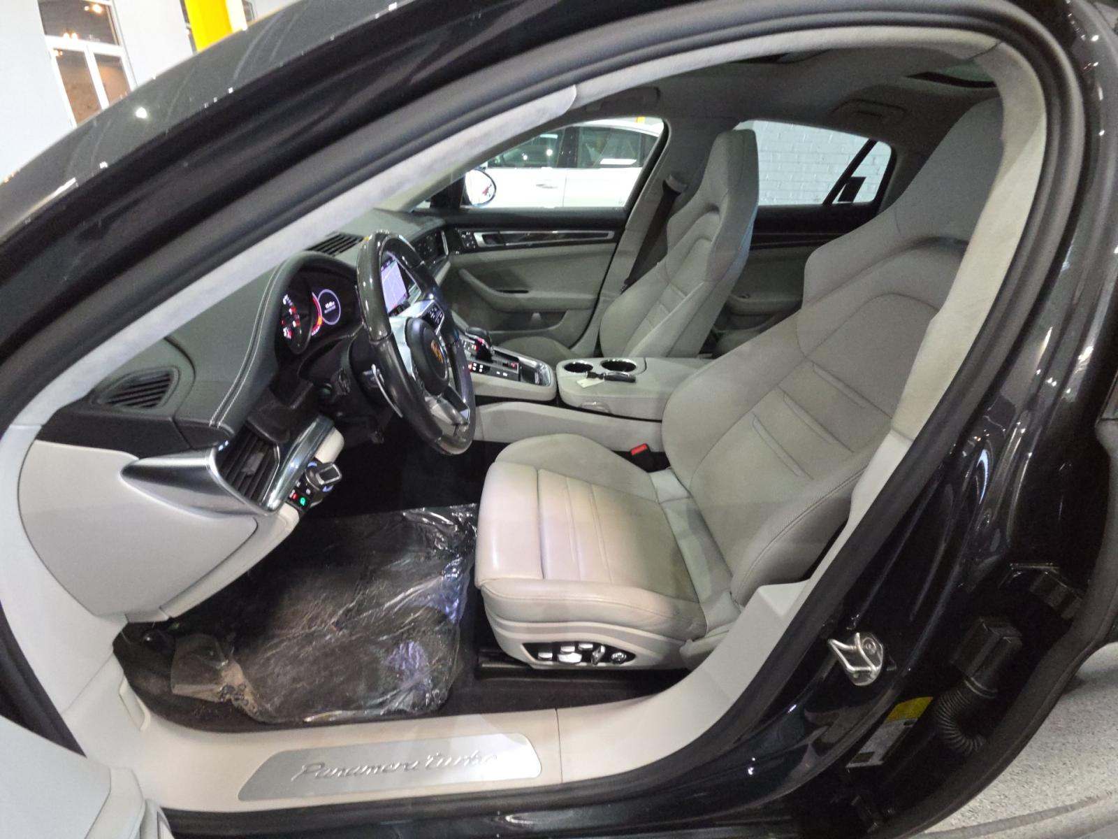 2018 Porsche Panamera Turbo AWD