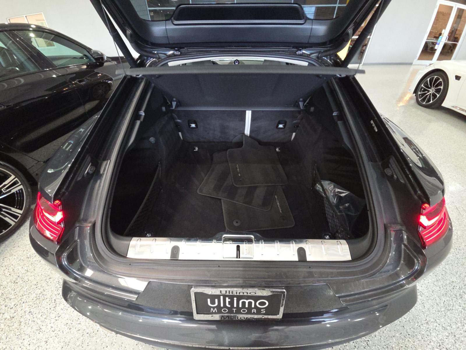 2018 Porsche Panamera Turbo AWD